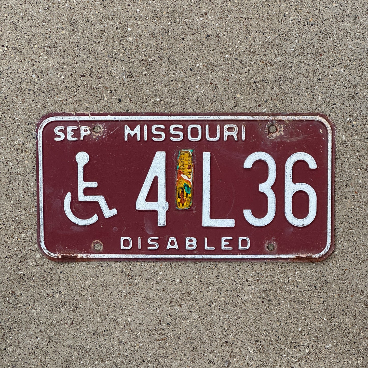 Photo of a 1980 1995 Missouri Handicap License Plate Auto Tag Garage Decor Disabled 4 L36