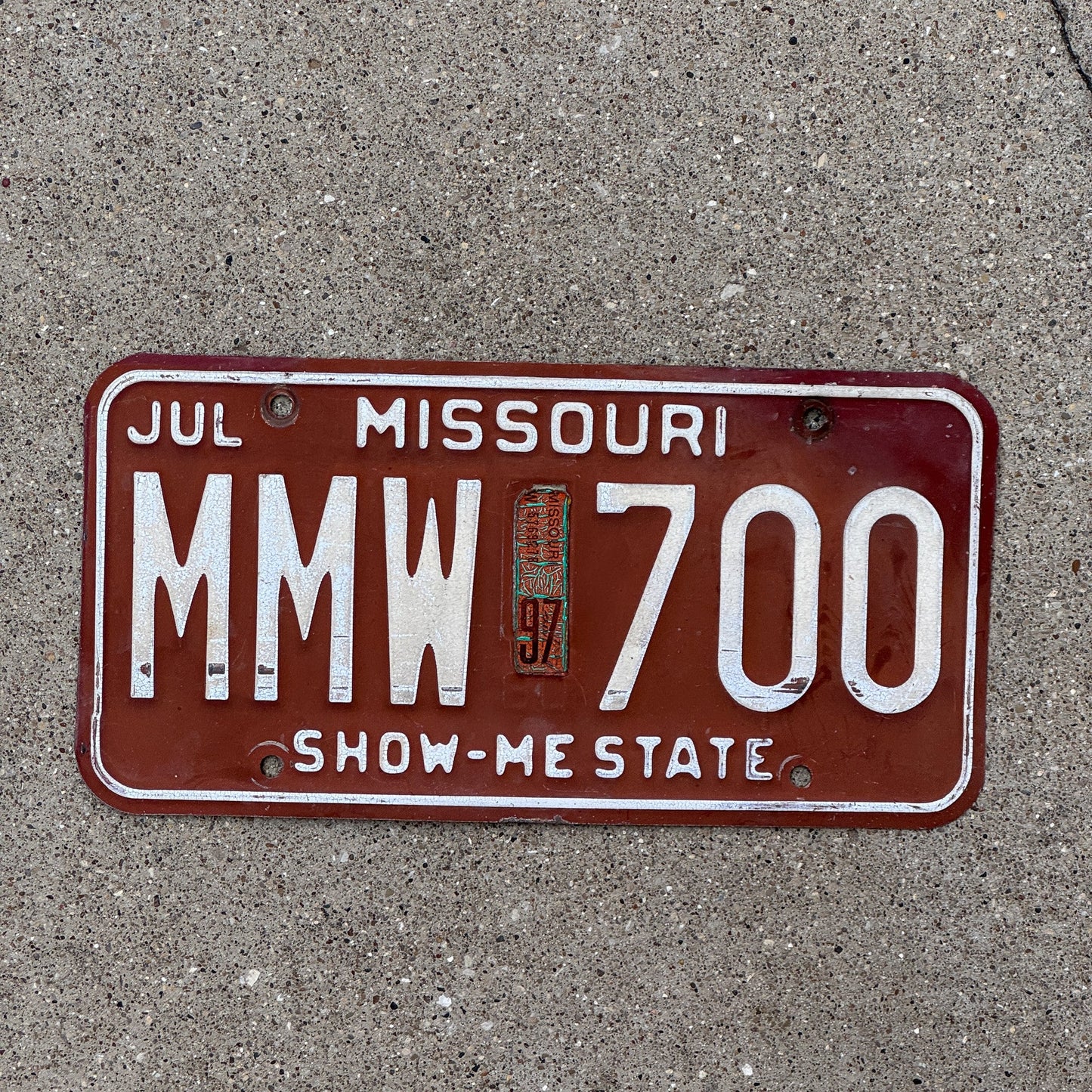 Photo of a 1980 1997 Missouri License Plate Auto Tag Garage Decor Vintage MMW 700