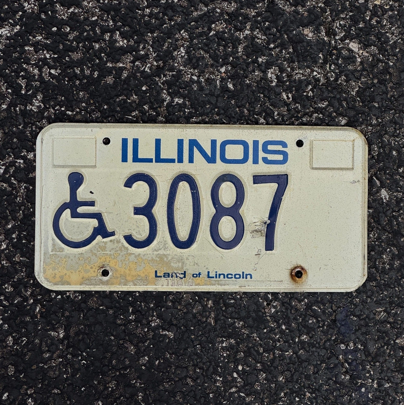 Photo of a 1980 Illinois Handicap License Plate Auto Tag Garage Decor Vintage 3087