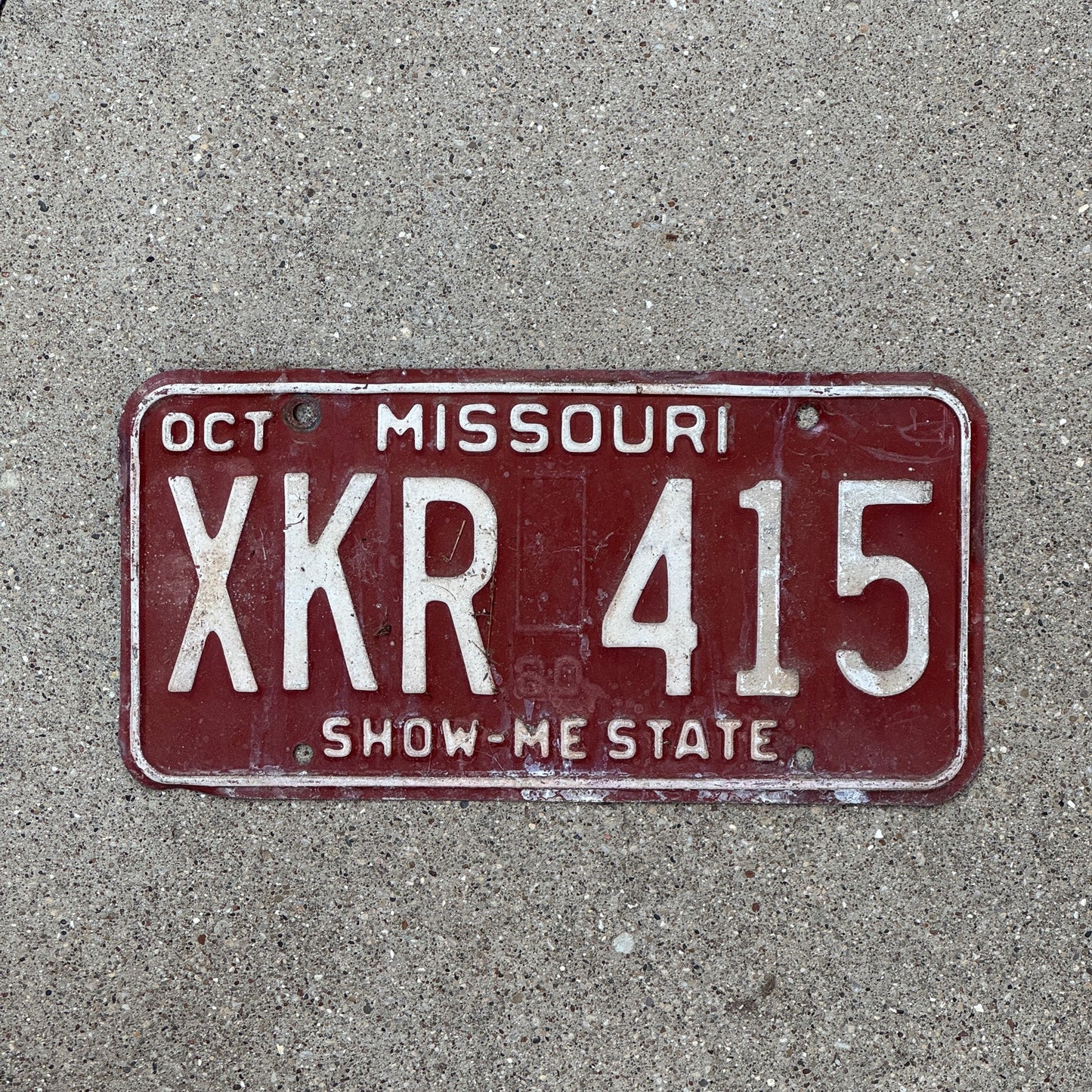 Photo of a 1980 Missouri License Plate Auto Tag Garage Decor Vintage XKR 415