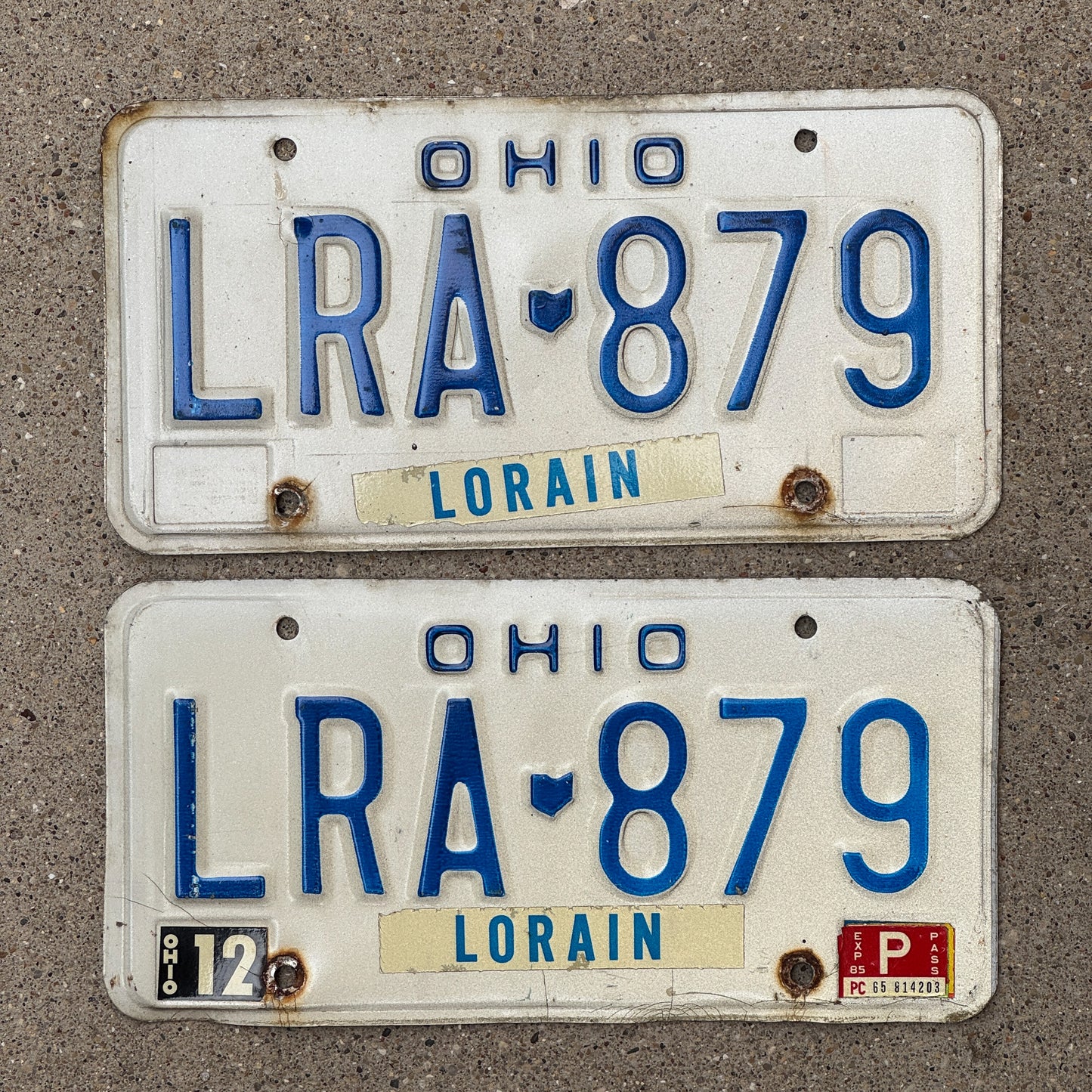 Photo of a 1980 Ohio License Plate Pair Auto Tag Garage Decor Vintage LRA 879 with original patina