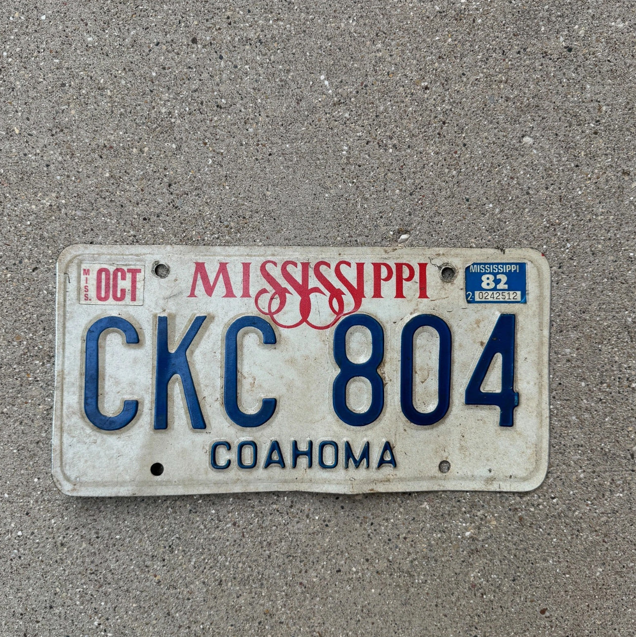 Photo of a 1982 Mississippi License Plate Auto Tag Garage Decor Vintage Coahoma County CKC 804