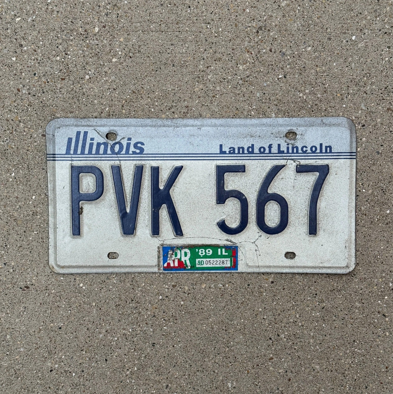 Photo of a 1983 1989 Illinois License Plate Auto Tag Garage Decor Vintage PVK 567