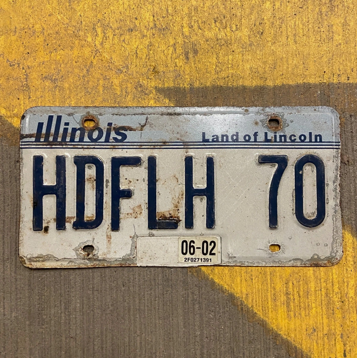Photo of a 1983 Illinois Vanity License Plate Auto Tag 2 Garage Decor HDFLH 70