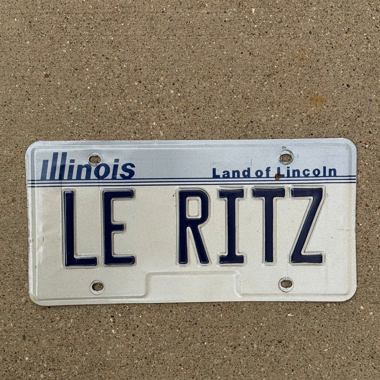Photo of a 1983 Illinois Vanity License Plate Auto Tag 2 Garage Decor Hotel Paris LE RITZ