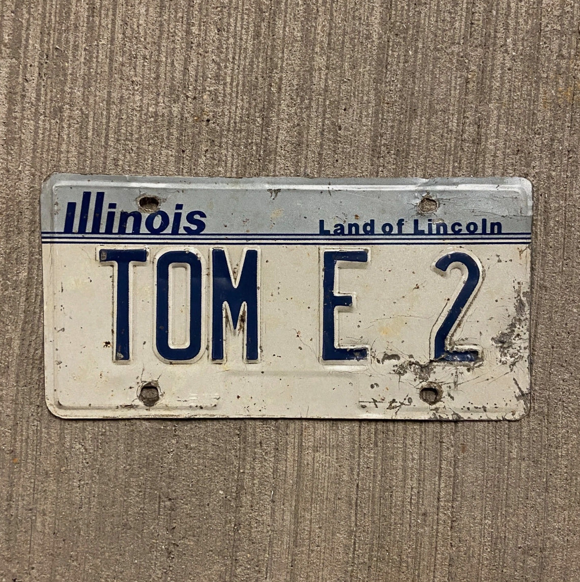 Photo of a 1983 Illinois Vanity License Plate Auto Tag Garage Decor Vintage Tommy TOM E 2