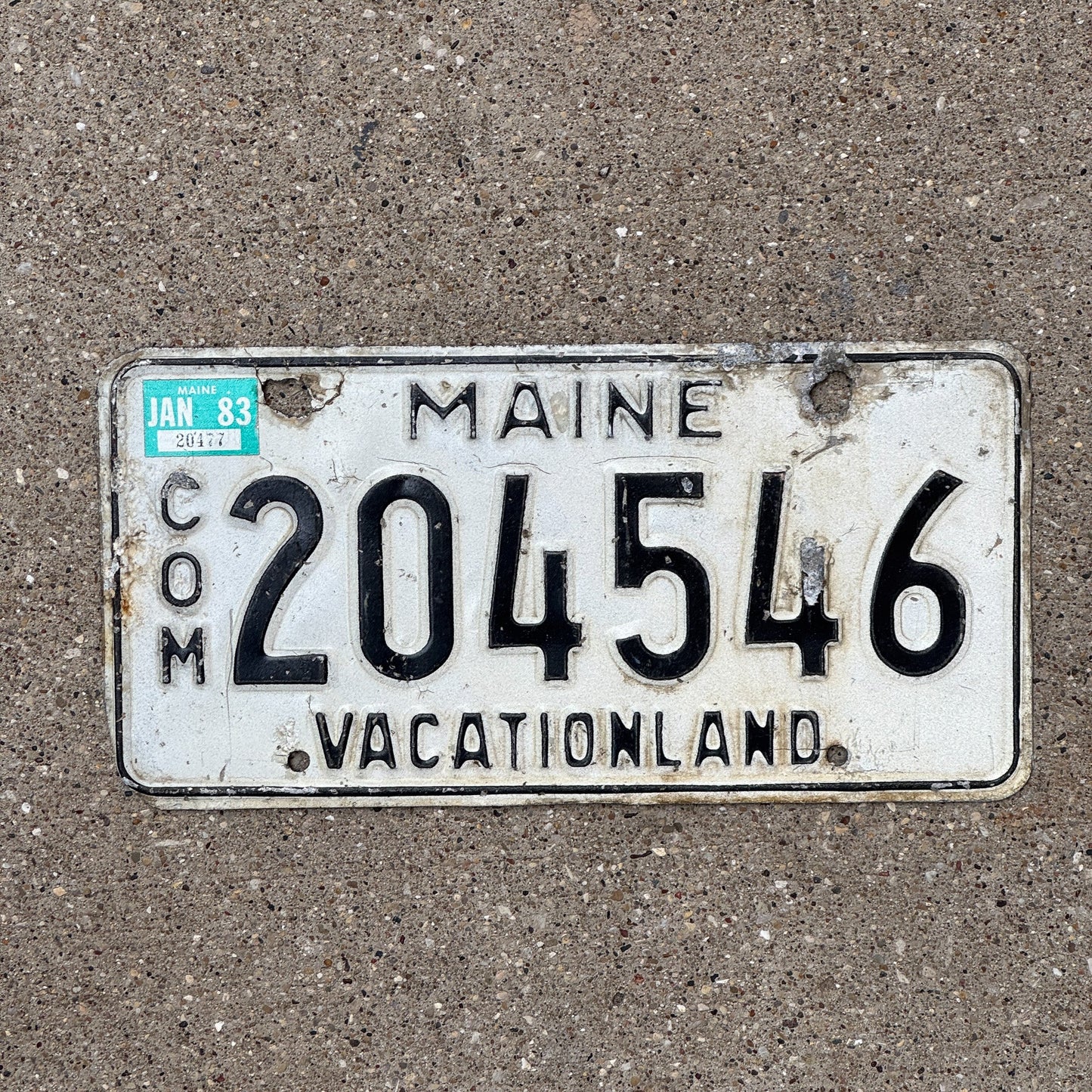 Photo of a 1983 Maine TRUCK License Plate Auto Tag Garage Decor Vintage Vacationland 204546