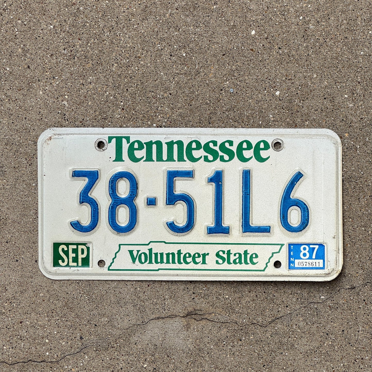 Photo of a 1984 1987 Tennessee License Plate Auto Tag Garage Decor Vintage 38 51L6