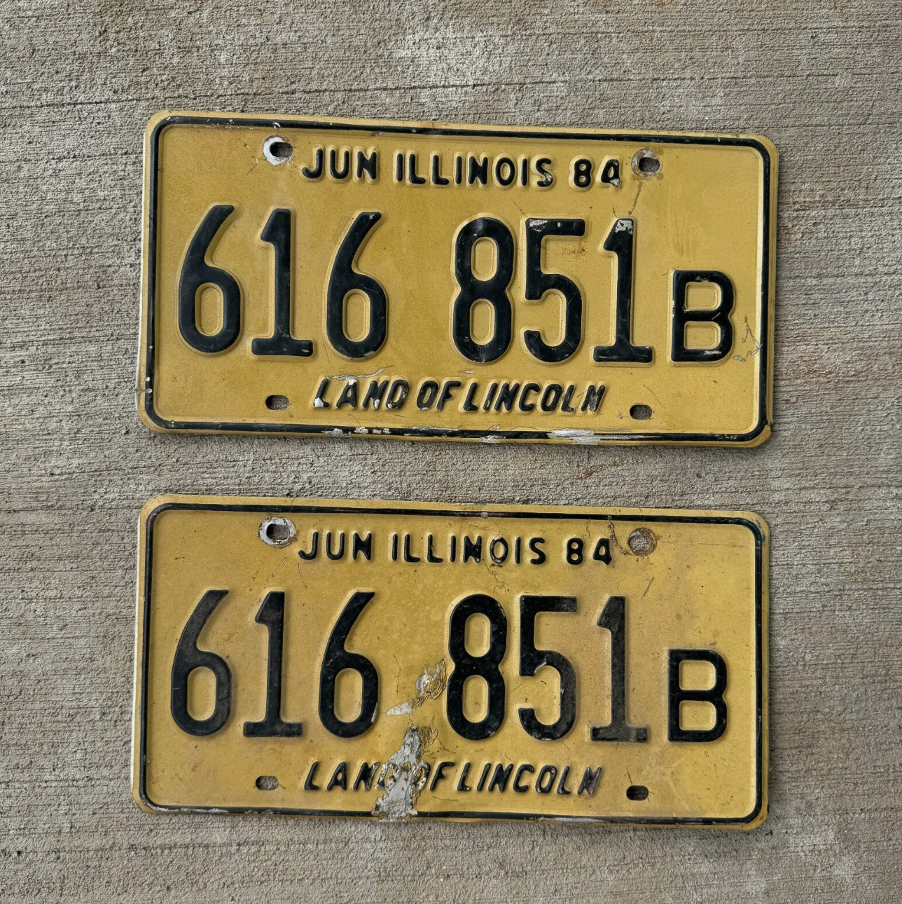 Photo of a 1984 Illinois Truck License Plate Pair Auto Tag Garage Decor Vintage 616 851 B