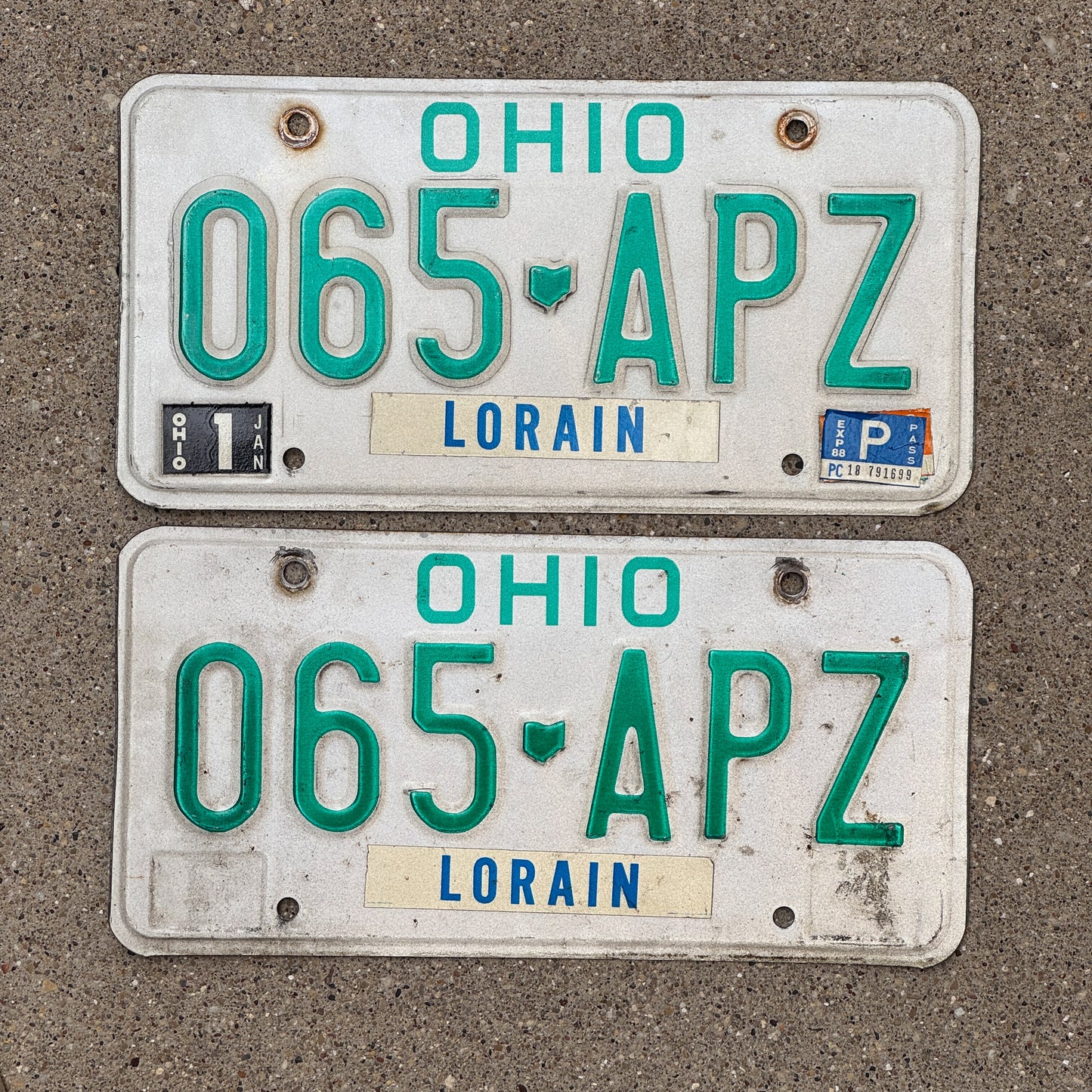 Photo of a 1985 1988 Ohio License Plate Pair Auto Tag Garage Decor Vintage 065 APZ with original patina