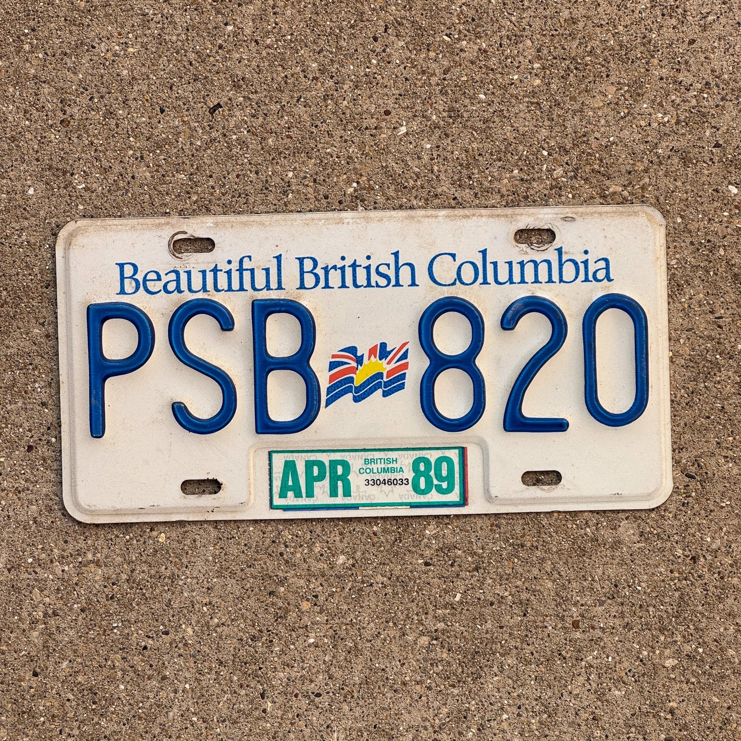 Photo of a 1985 1989 British Columbia License Plate Auto Tag Garage Decor Vintage PSB 820
