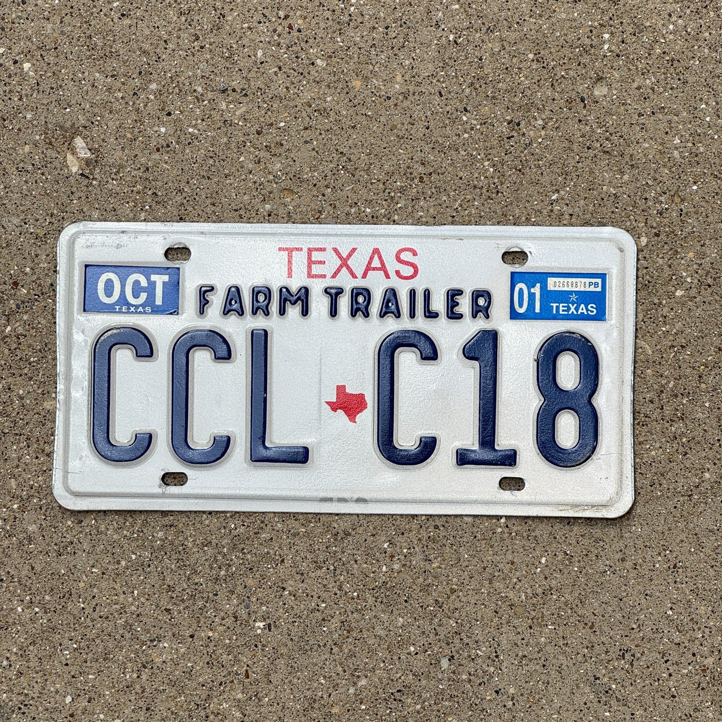 Photo of a 1985 2001 Texas Farm Trailer License Plate Auto Tag Garage Decor Vintage CCL C18