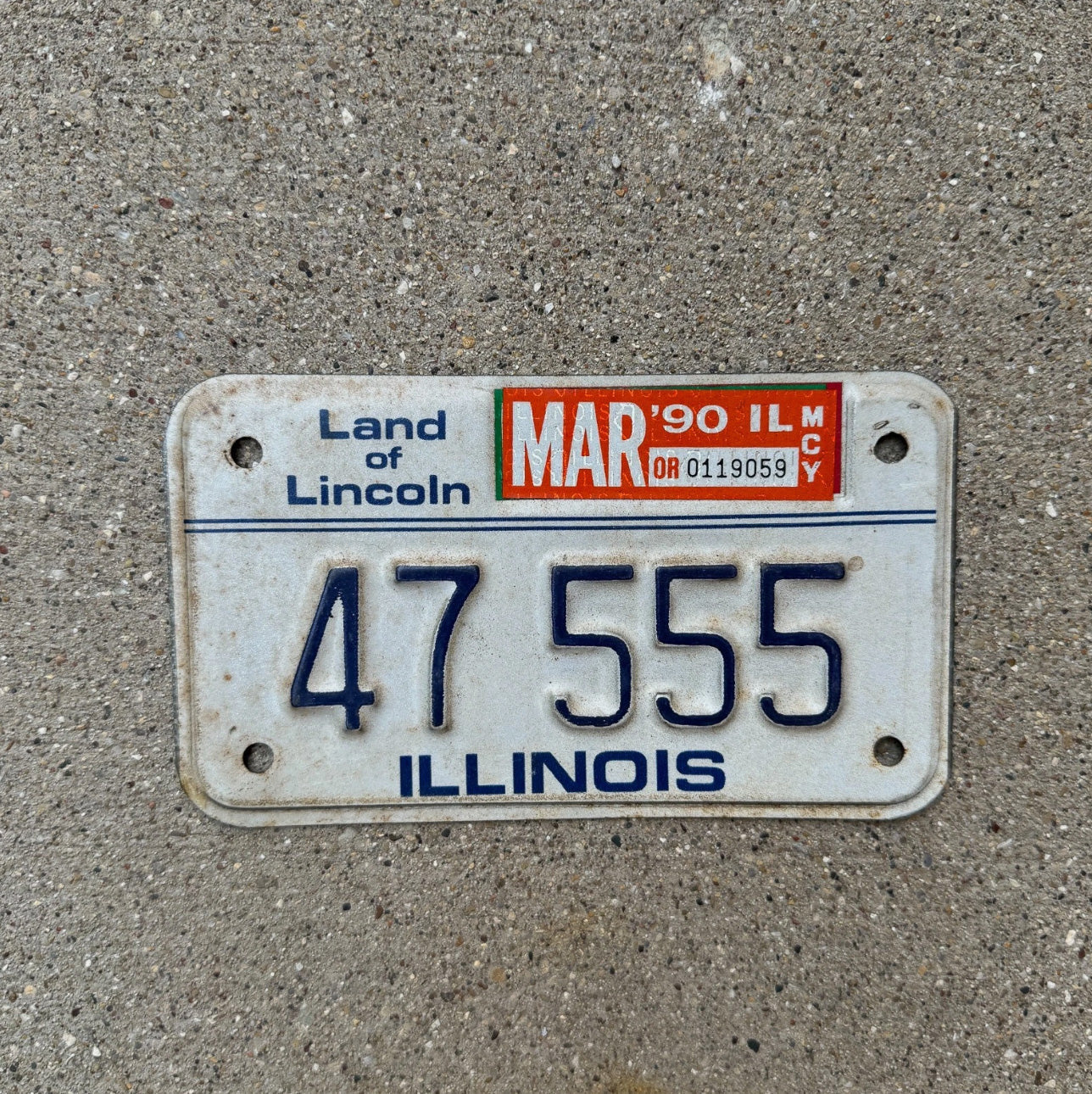 Photo of a 1986 1990 Illinois Motorcycle License Plate Auto Tag Garage Decor Vintage Bike 47 555