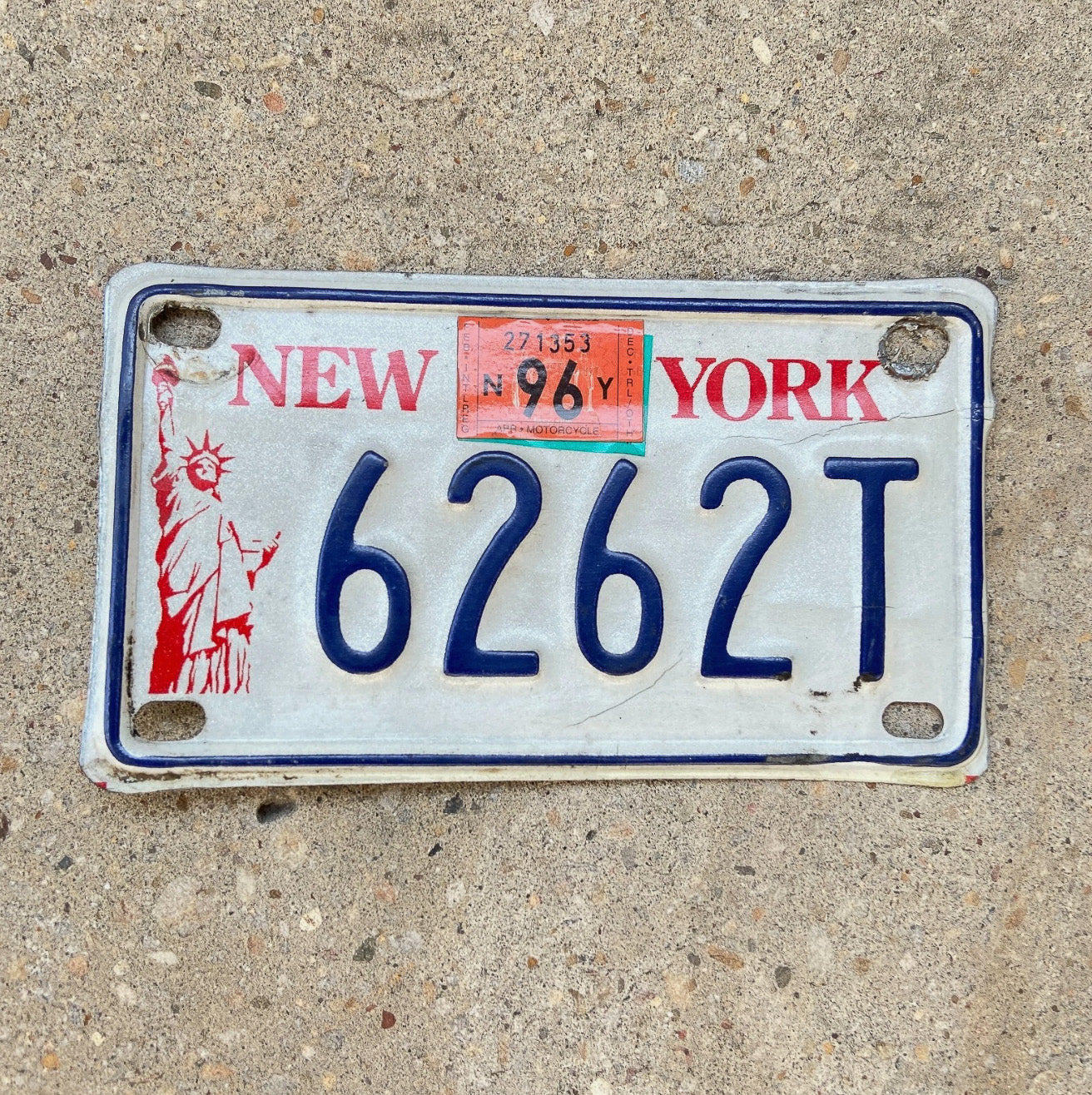 Photo of a 1986 1996 New York Motorcycle License Plate Auto Tag Garage Decor Vintage Repeat Repeating 6262T with original patina