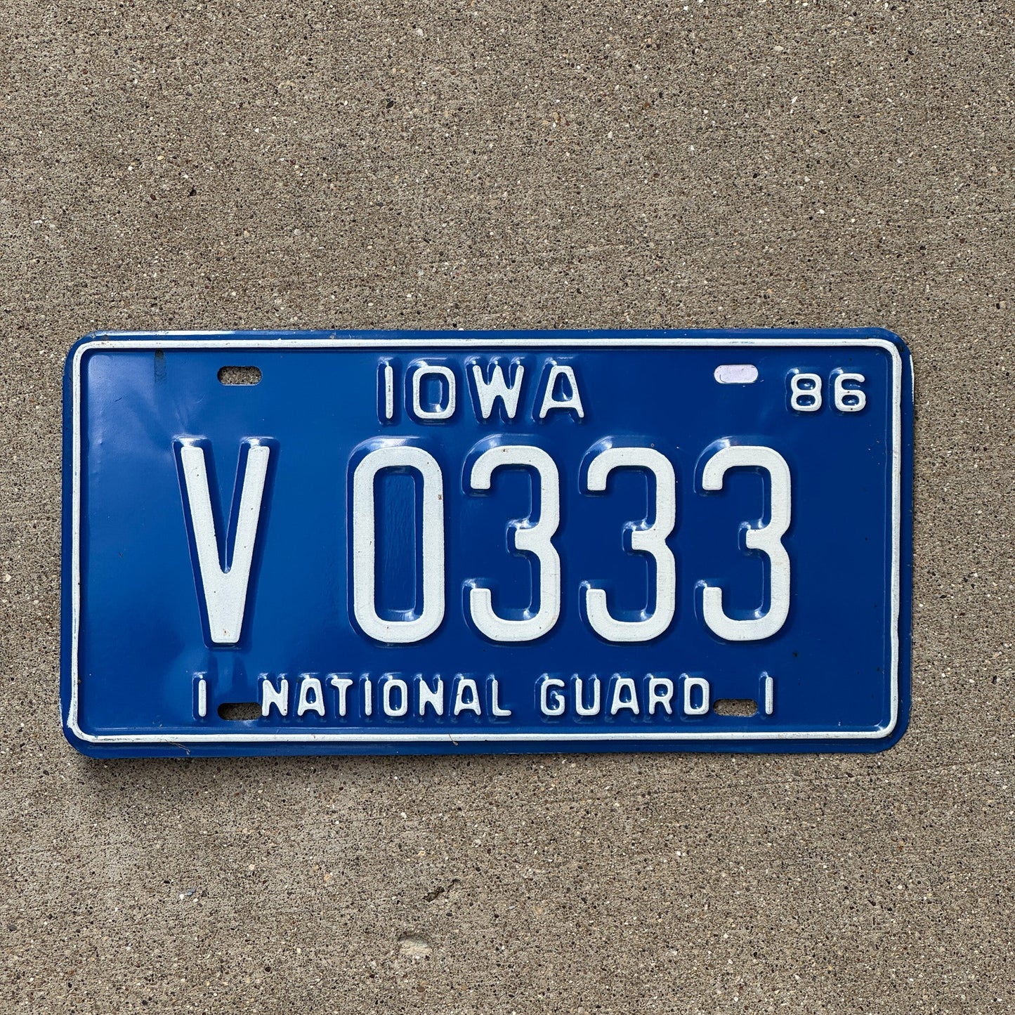 Photo of a 1986 Iowa National Guard License Plate Auto Tag Garage Decor Vintage Repeat Repeating V 0333