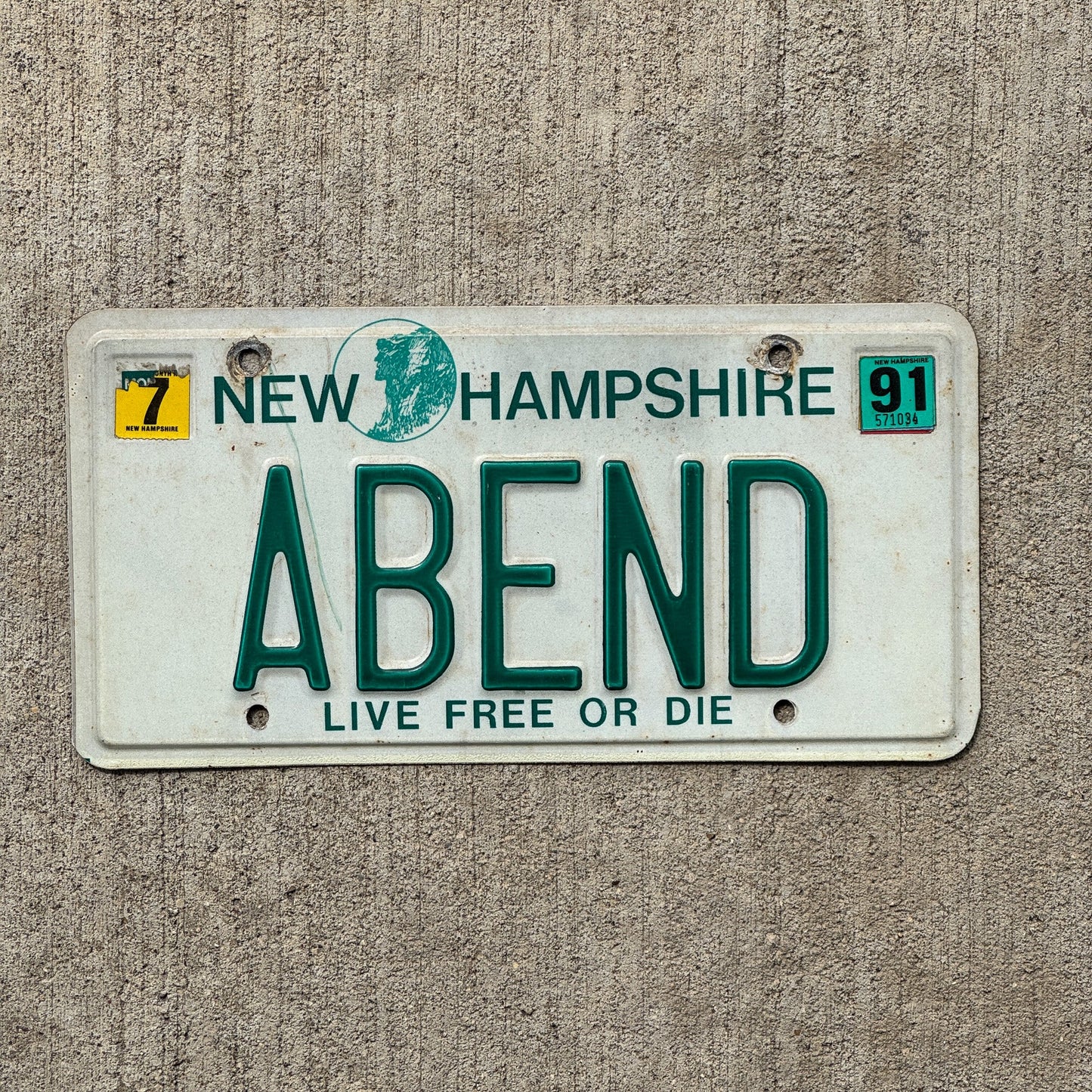 Photo of a 1987 1991 New Hampshire VANITY License Plate Auto Tag Garage Decor Vintage ABEND