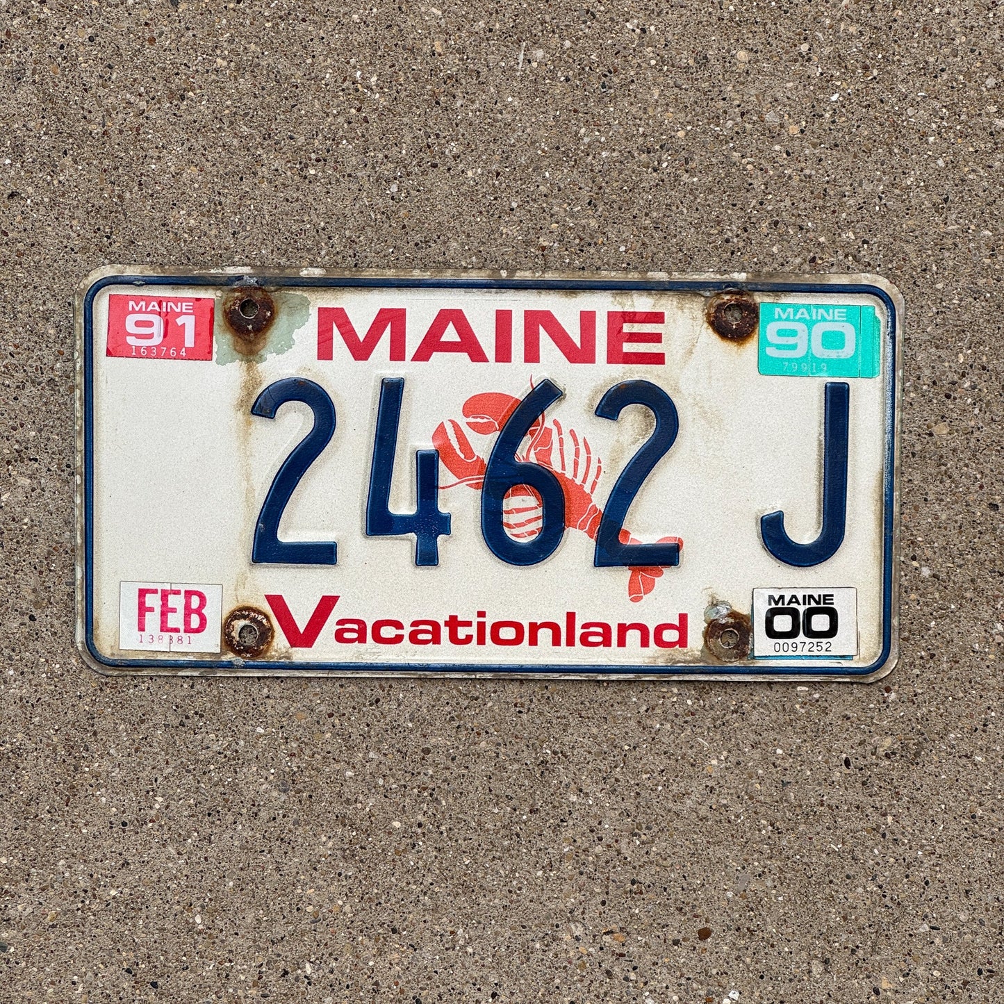 Photo of a 1987 Maine License Plate Auto Tag Garage Decor Vintage Lobster 2462 J