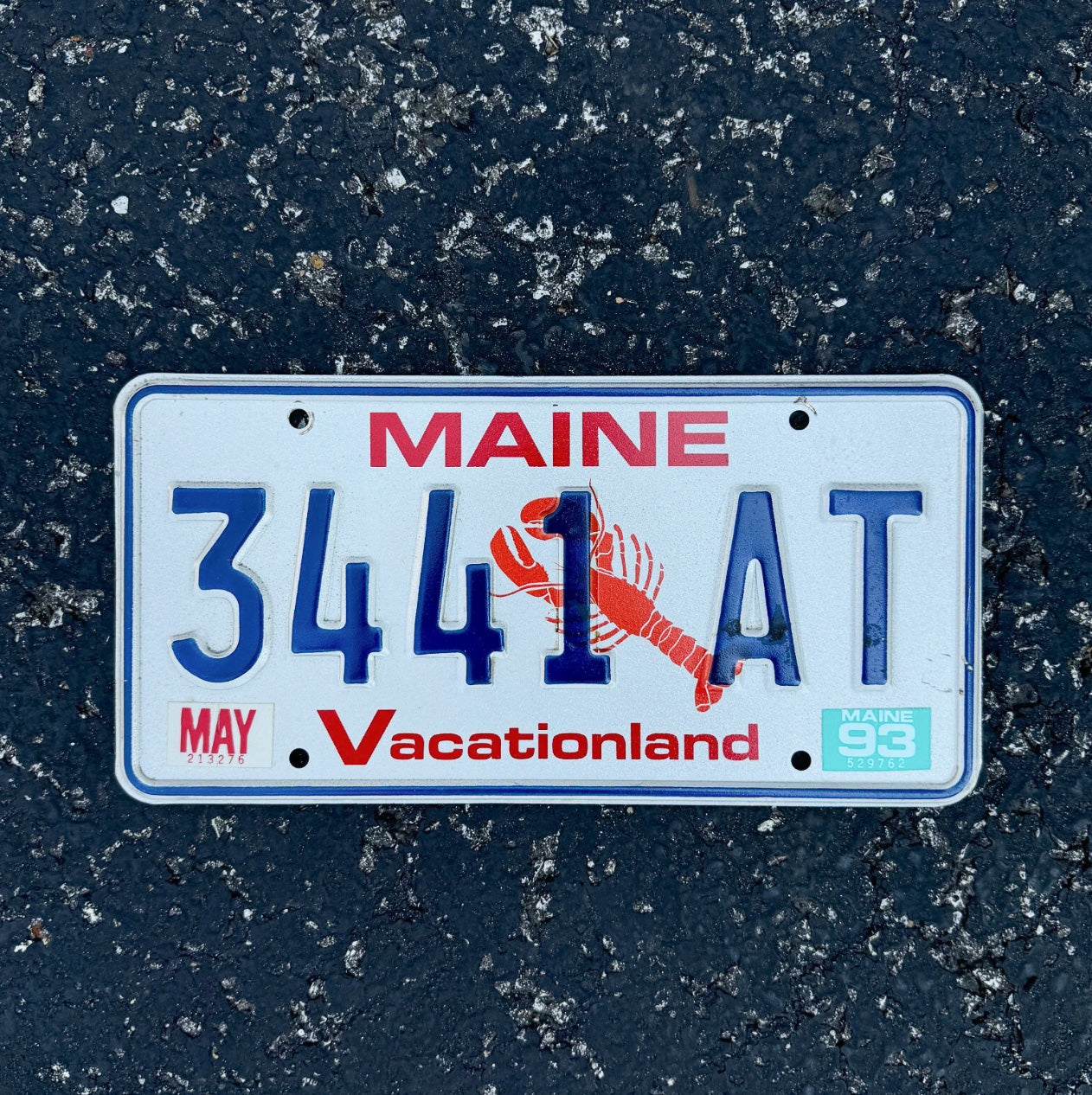 Photo of a 1987 Maine License Plate Auto Tag Garage Decor Vintage Lobster Seafood 3441 AT