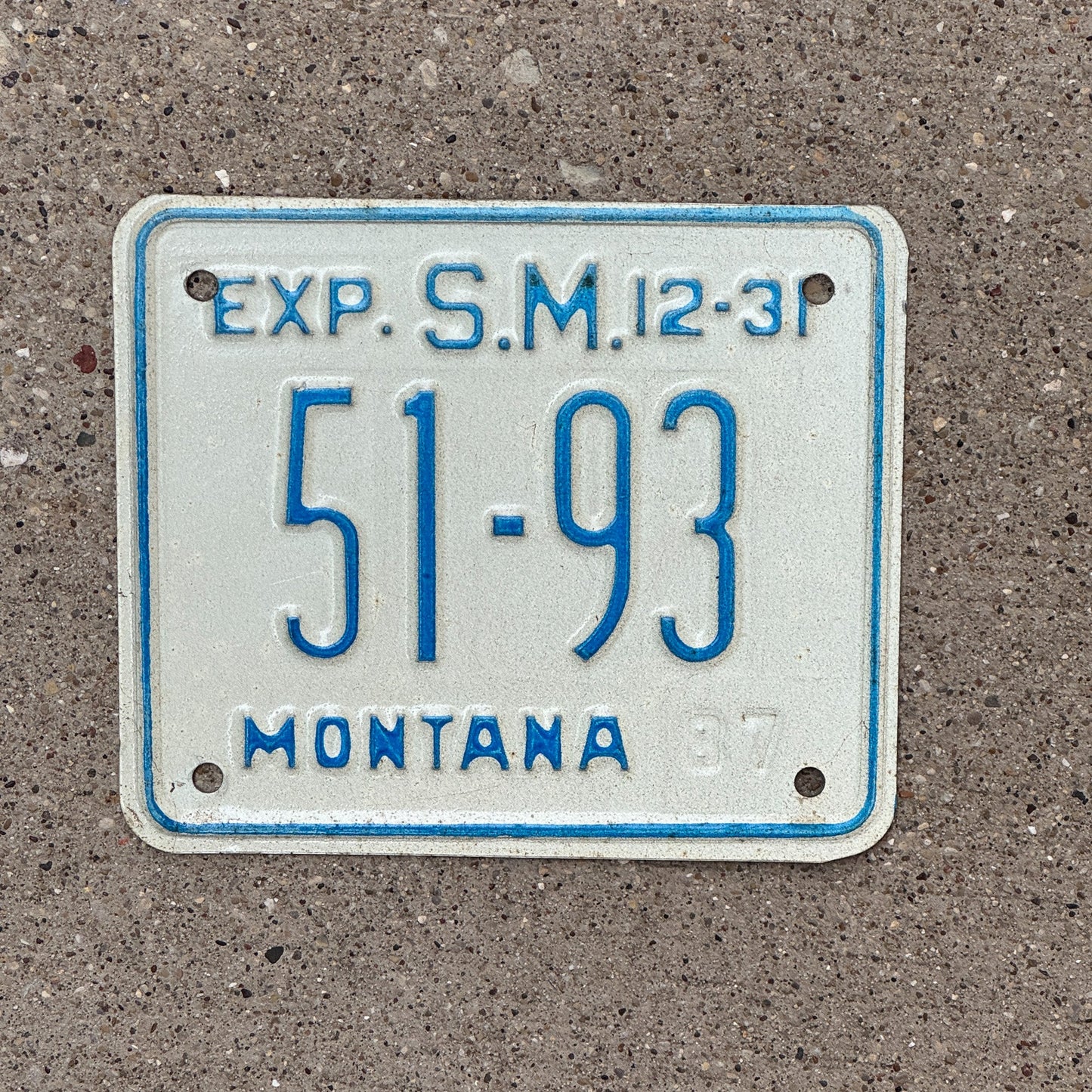 Photo of a 1987 Montana Special Mobile License Plate Auto Tag Garage Decor Vintage 51 93 with original patina