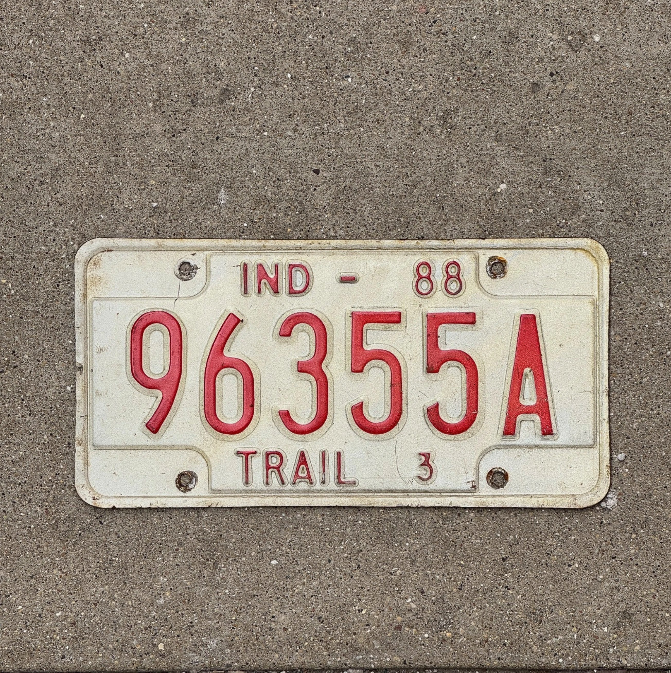 Photo of a 1988 Indiana Trailer License Plate Auto Tag Garage Decor 96355 A