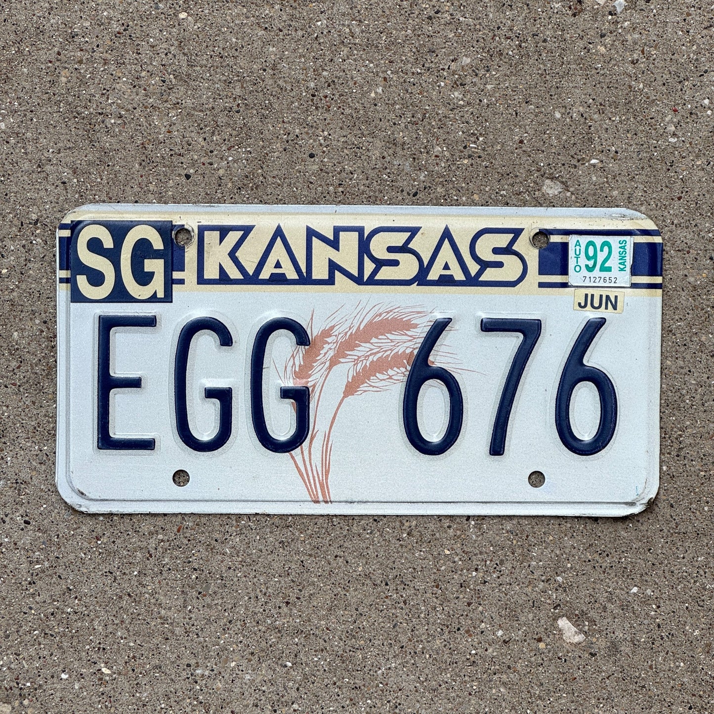 Photo of a 1988 Kansas License Plate Auto Tag Garage Decor Vintage Breakfast Kitchen EGG 676