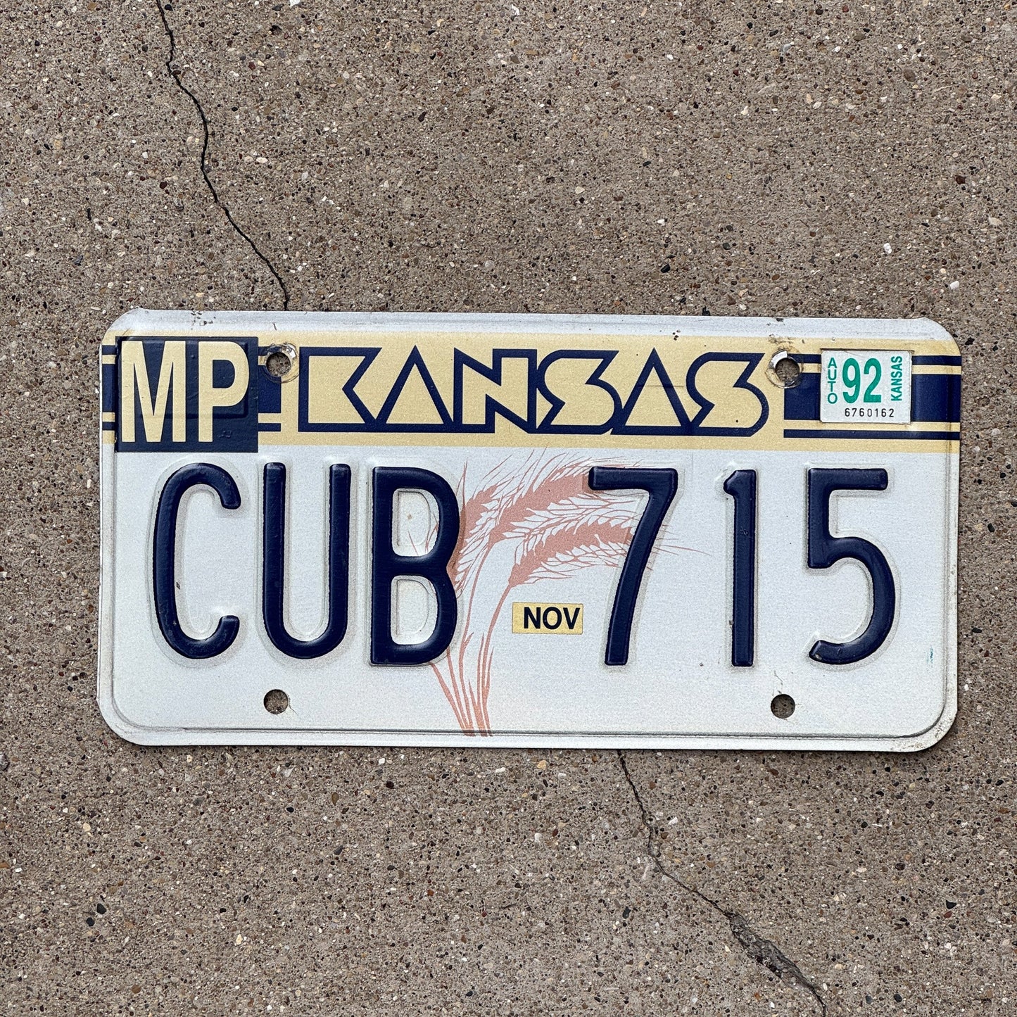 Photo of a 1988 Kansas License Plate Auto Tag Garage Decor Vintage Chicago Cubs Baseball MLB CUB 715
