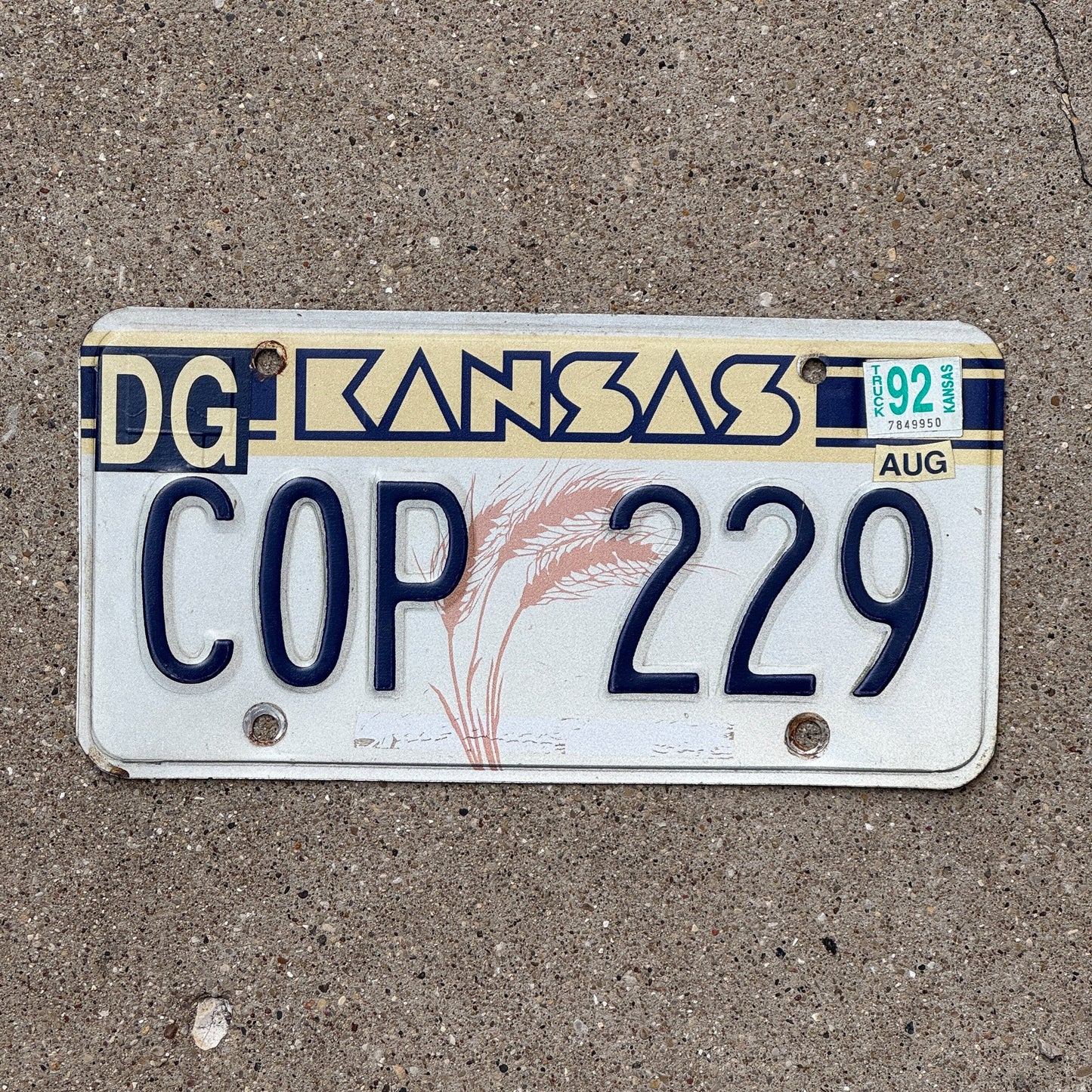 Photo of a 1988 Kansas License Plate Auto Tag Garage Decor Vintage Police COP 229