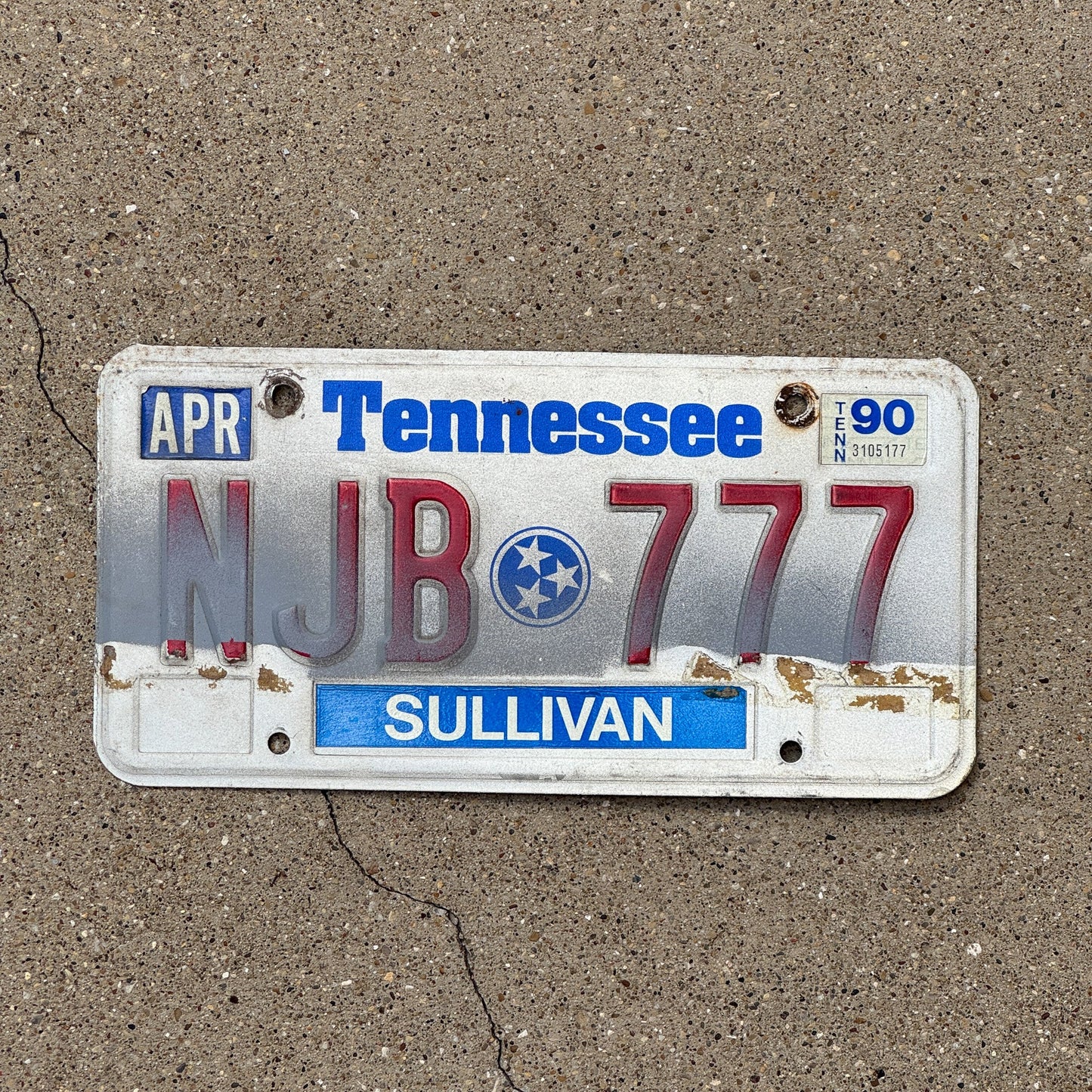 Photo of a 1989 1990 Tennessee License Plate Auto Tag Garage Decor Vintage Repeat Repeating NJB 777