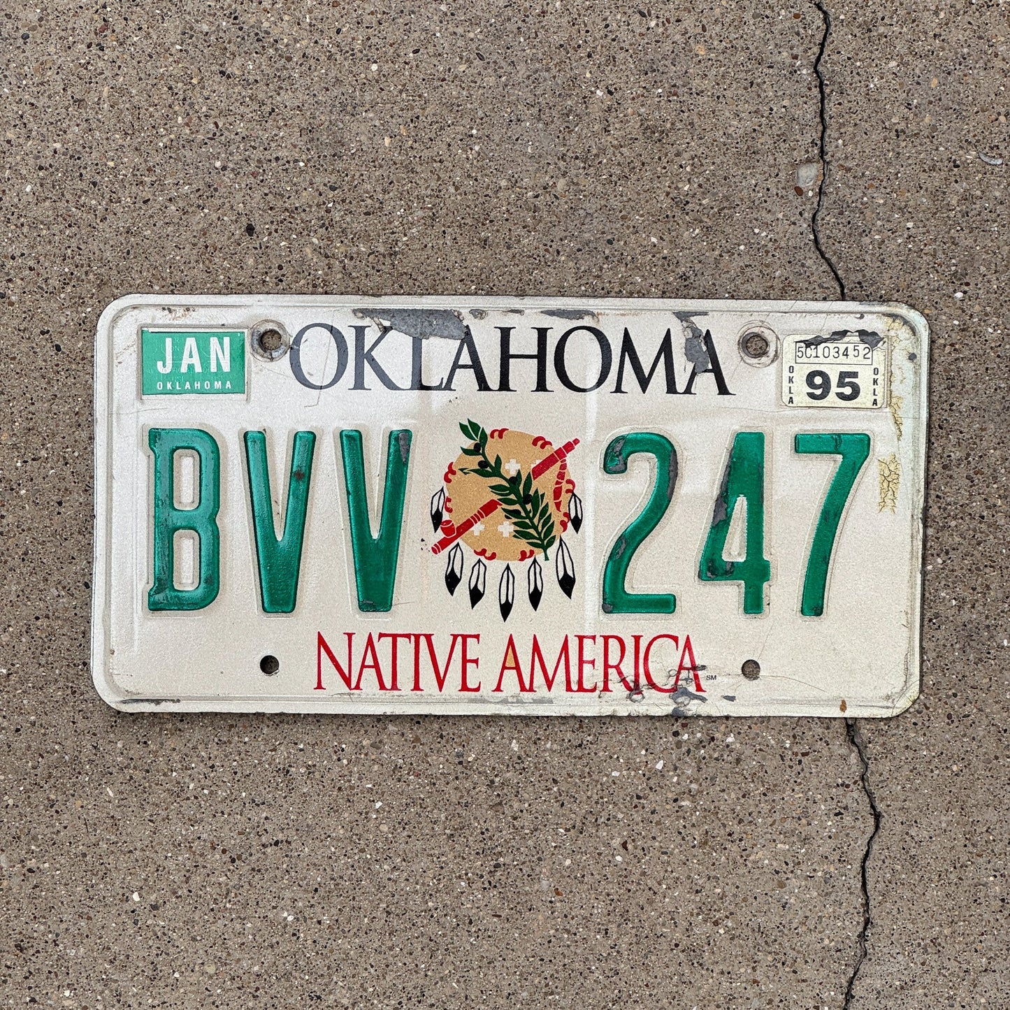 Photo of a 1989 1995 Oklahoma License Plate Auto Tag Garage Decor Vintage Native America BVV 247