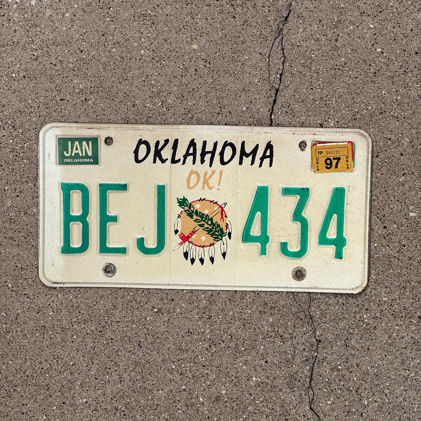 Photo of a 1989 1997 Oklahoma License Plate Auto Tag Garage Decor Vintage Native America BEJ 434