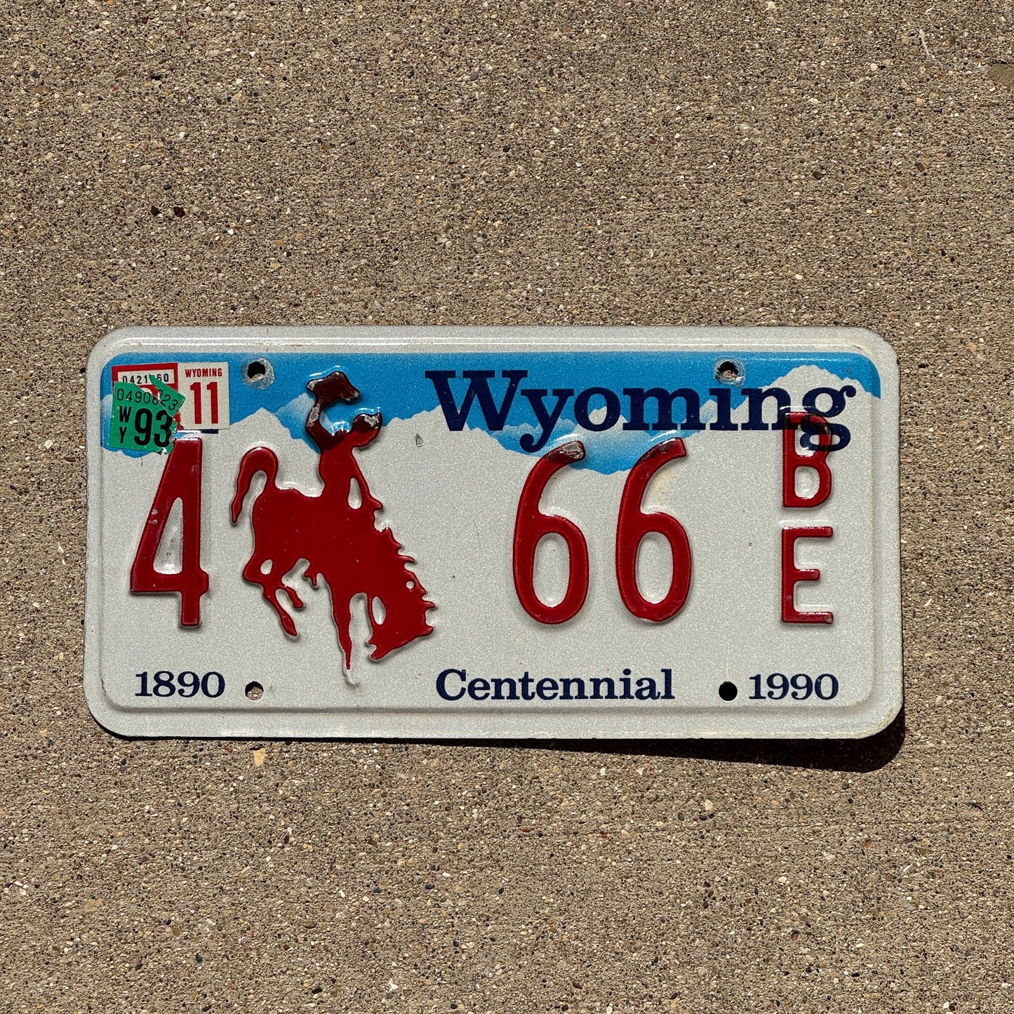 Photo of a 1990 1993 Wyoming License Plate Auto Tag Garage Decor Vintage Sweetwater County 4 66 BE