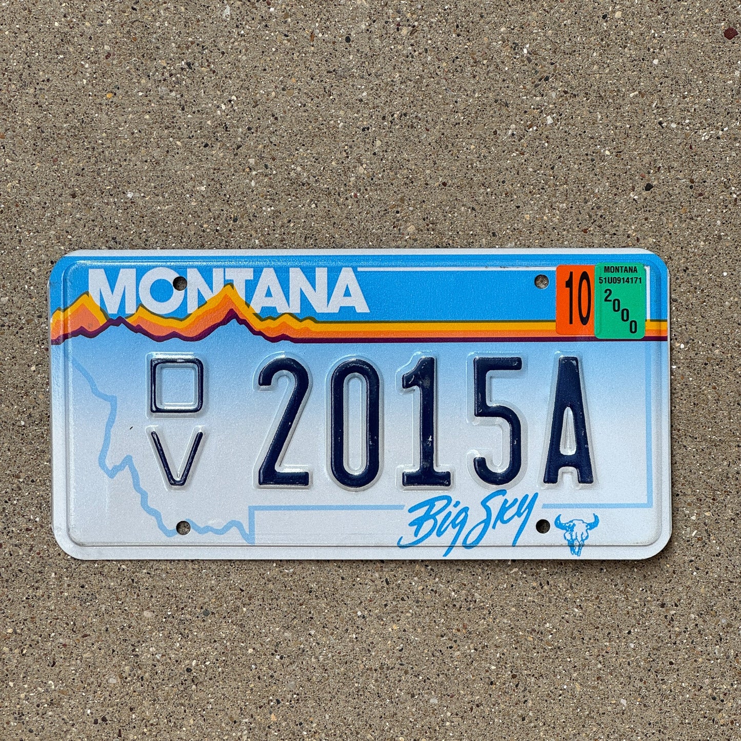 Photo of a 1991 2000 Montana Disabled Veteran License Plate Auto Tag Garage Decor Vintage DV 2015 A