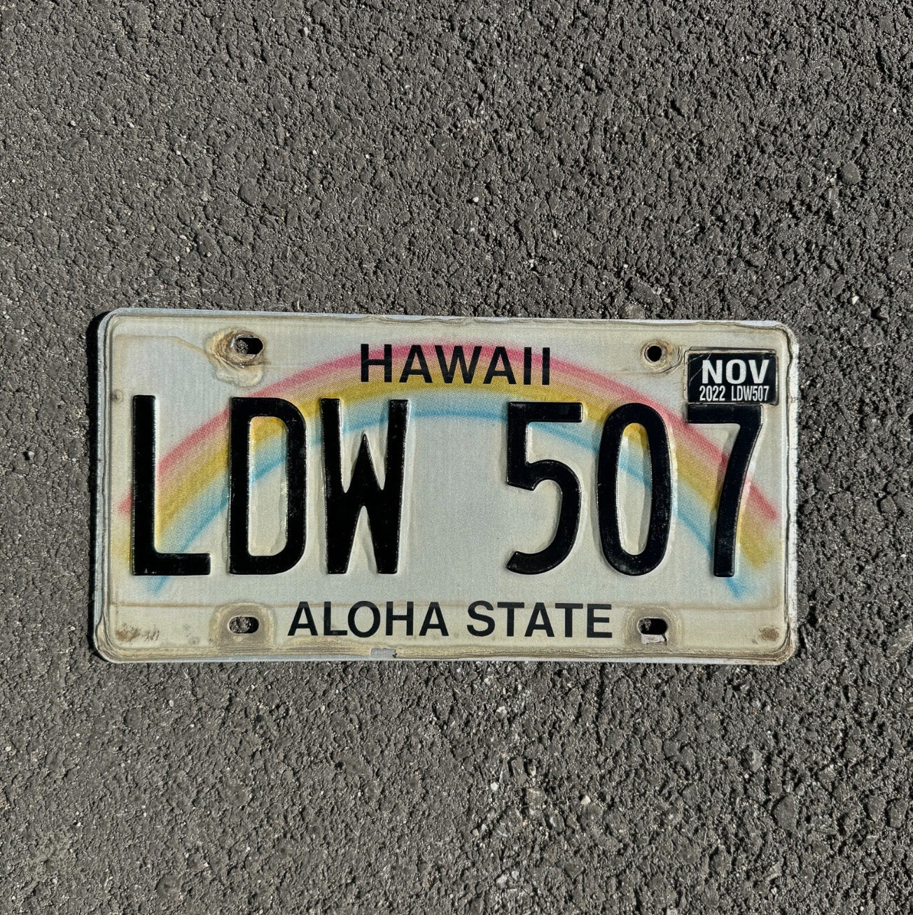 Photo of a 1991 Hawaii License Plate Auto Tag Garage Decor Vintage Rainbow LDW 507