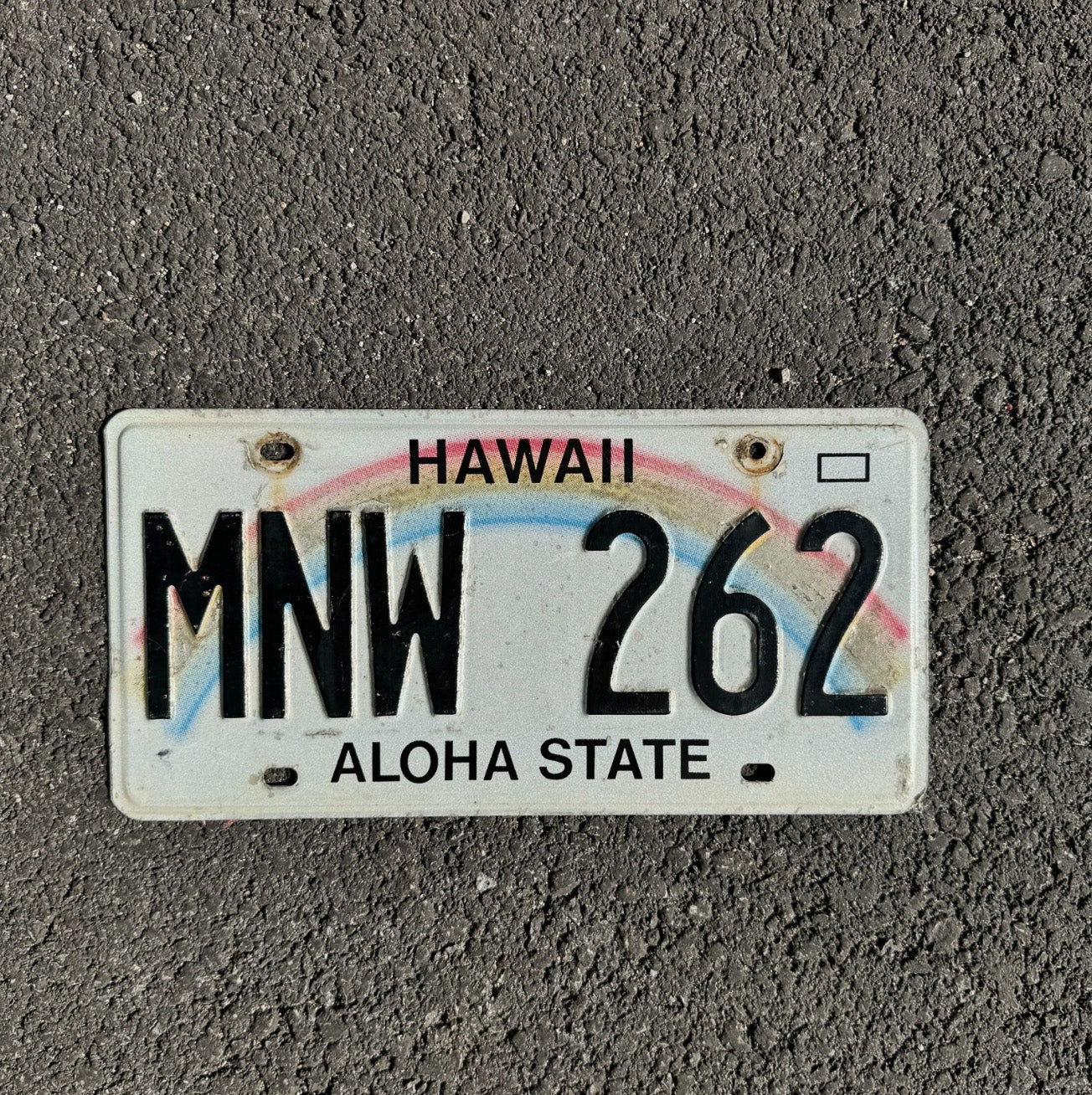 Photo of a 1991 Hawaii License Plate Auto Tag Garage Decor Vintage Rainbow MNW 262