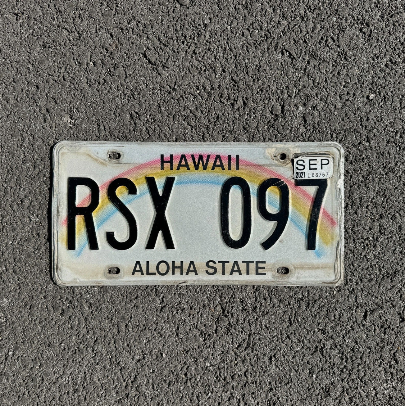 Photo of a 1991 Hawaii License Plate Auto Tag Garage Decor Vintage Rainbow RSX 097