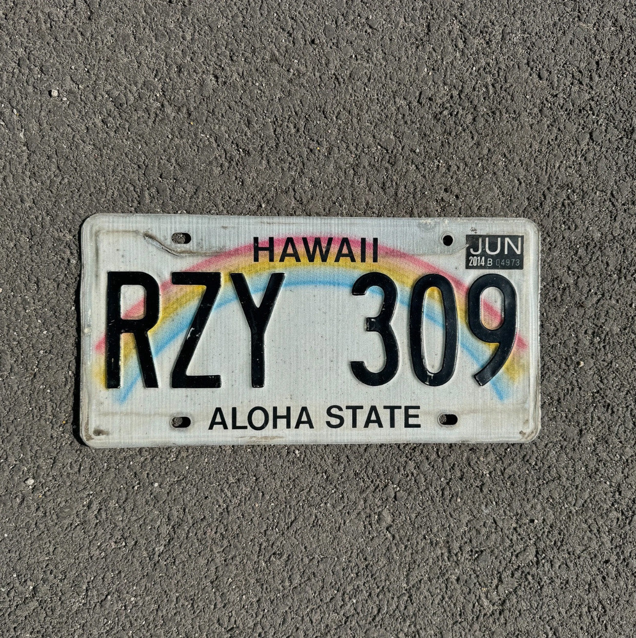 Photo of a 1991 Hawaii License Plate Auto Tag Garage Decor Vintage Rainbow RZY 309