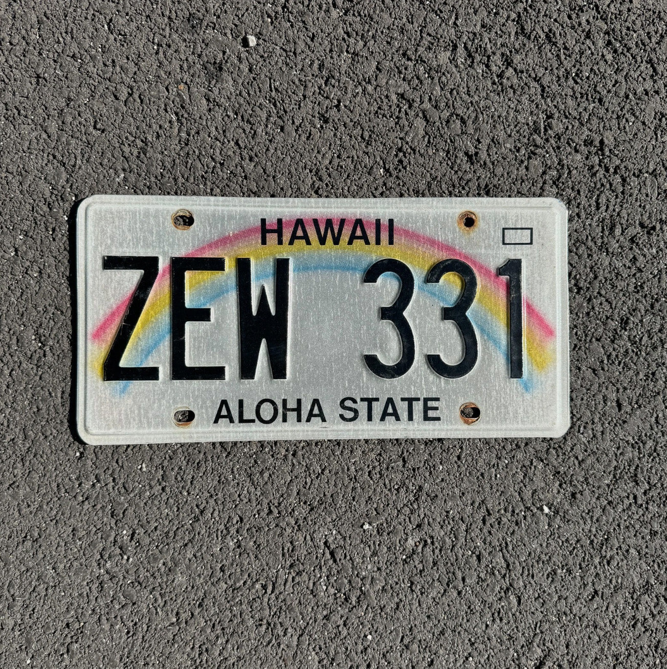 Photo of a 1991 Hawaii License Plate Auto Tag Garage Decor Vintage Rainbow ZEW 331