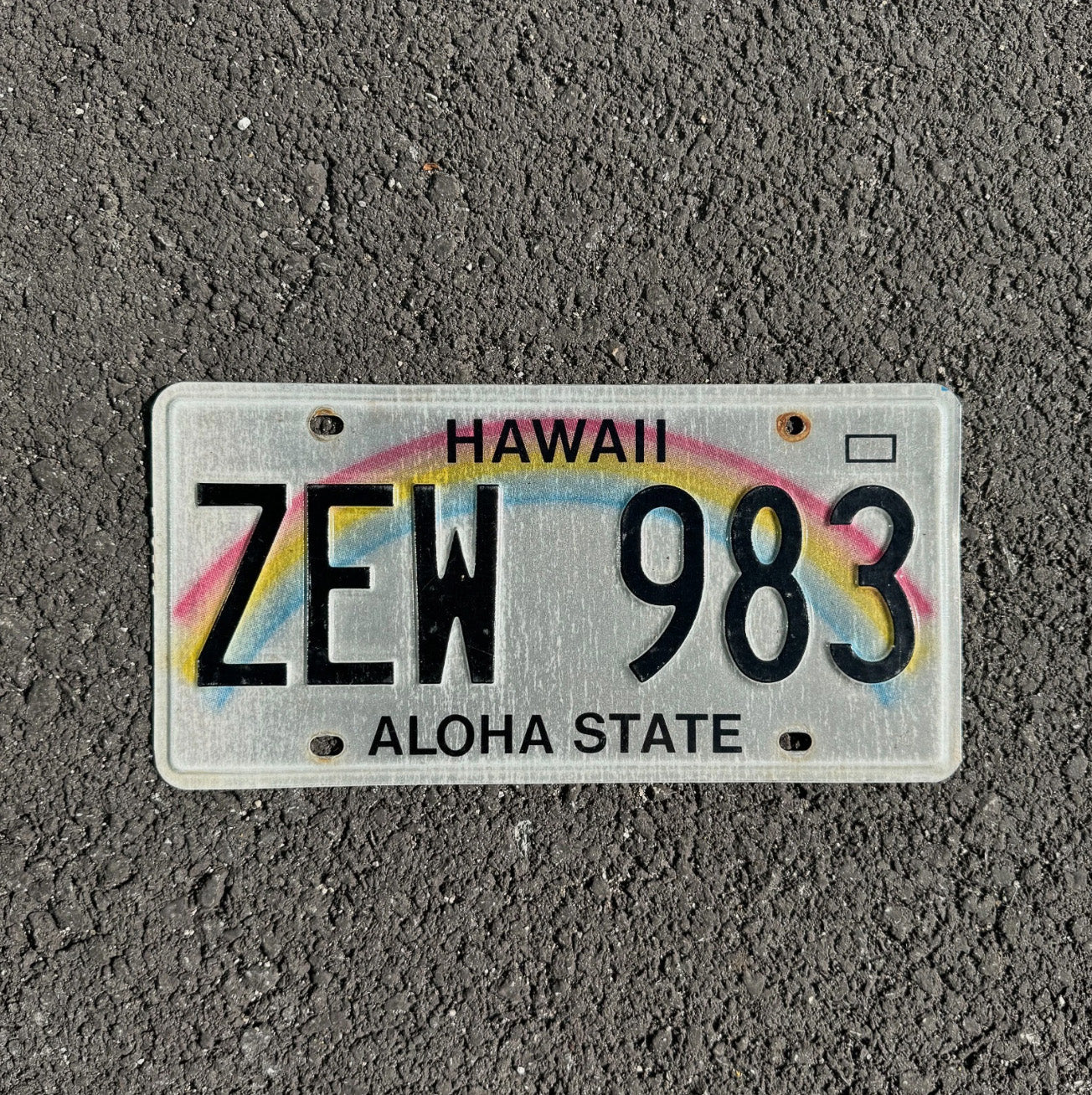 Photo of a 1991 Hawaii License Plate Auto Tag Garage Decor Vintage Rainbow ZEW 983