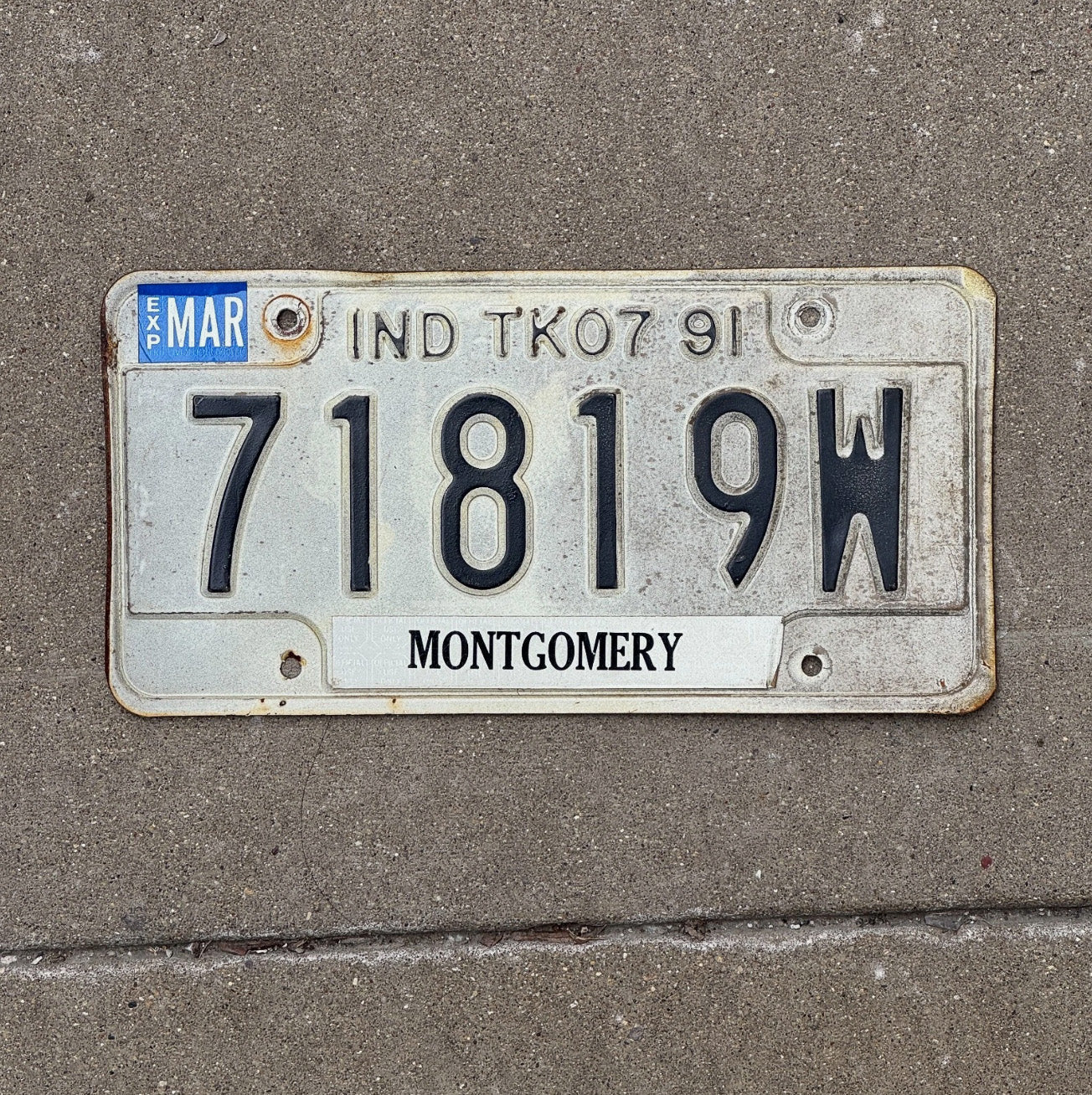 Photo of a 1991 Indiana Truck License Plate Auto Tag Garage Decor 71819 W