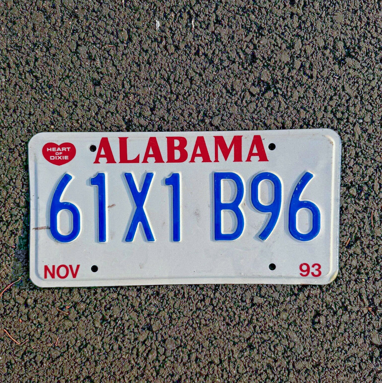 Photo of a 1993 Alabama License Plate Auto Tag Garage Decor Vintage Heart of Dixie 61 X 1B96