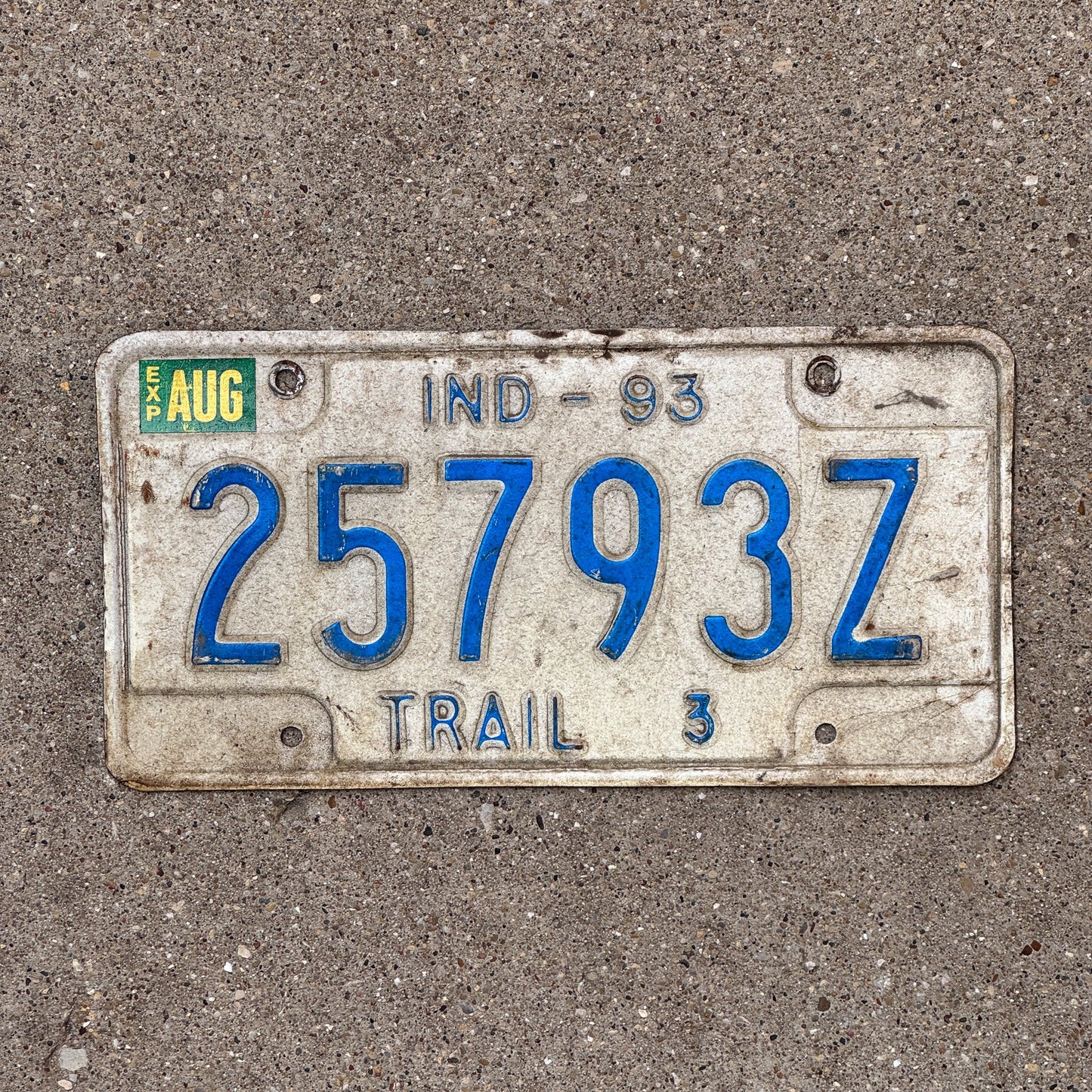 Photo of a 1993 Indiana TRAILER 3 License Plate Auto Tag Garage Decor Vintage 25793 Z