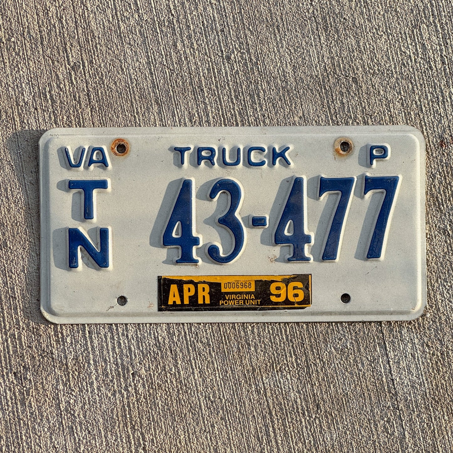 Photo of a 1994 1996 Virginia License Plate Auto Tag Garage Decor Vintage TN 43477