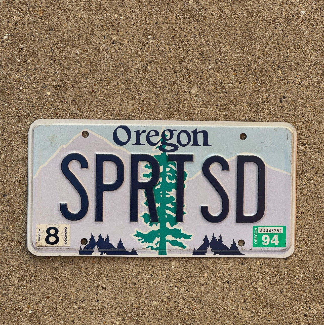 Photo of a 1994 Oregon Vanity License Plate Auto Tag Garage Decor Vintage Sports SPRTSD