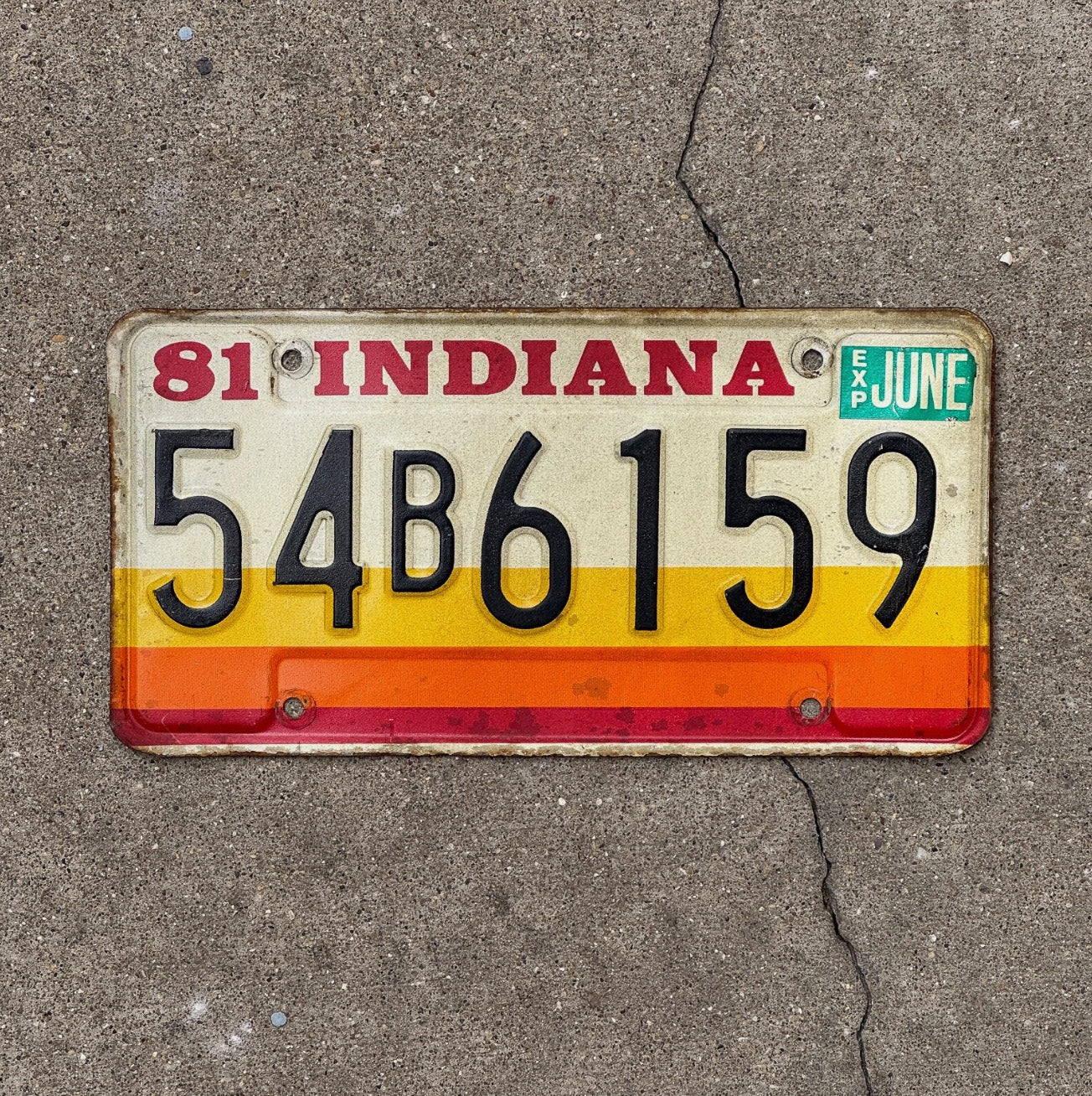 Photo of a 1995 Indiana License Plate Auto Tag Garage Decor 54 B 6159