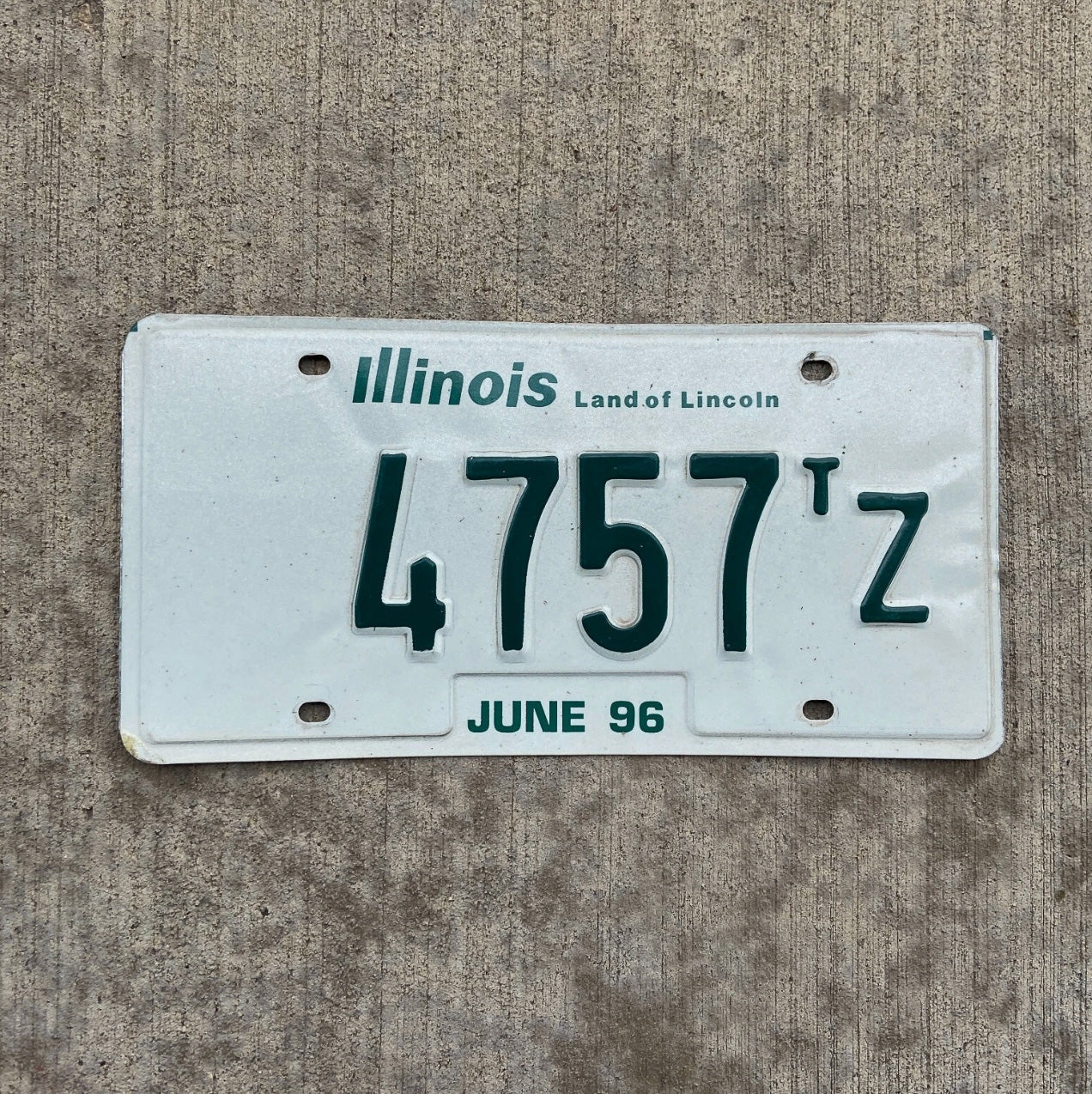 Photo of a 1996 Illinois Truck Tractor License Plate Auto Tag Garage Decor Vintage 4757 TZ with original patina