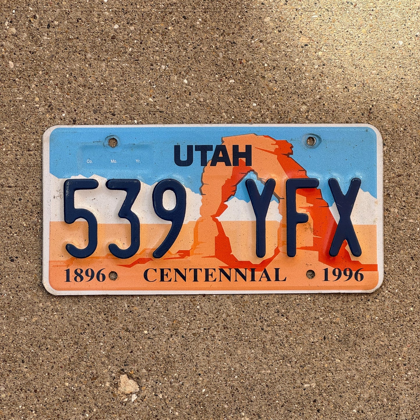Photo of a 1996 Utah License Plate Auto Tag Garage Decor Vintage Delicate Arch 539 YFX