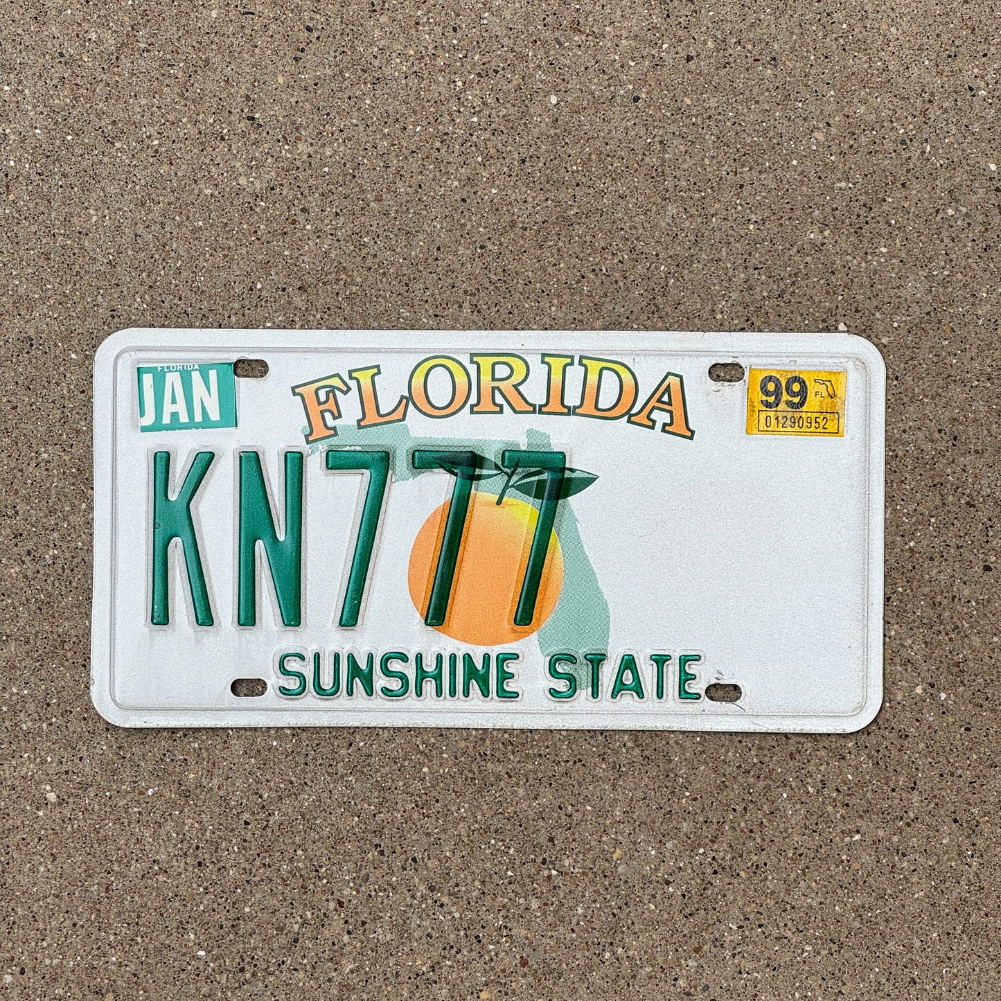 Photo of a 1998 1999 Florida Vanity License Plate Auto Tag Garage Decor Vintage Repeat Repeating KN 777