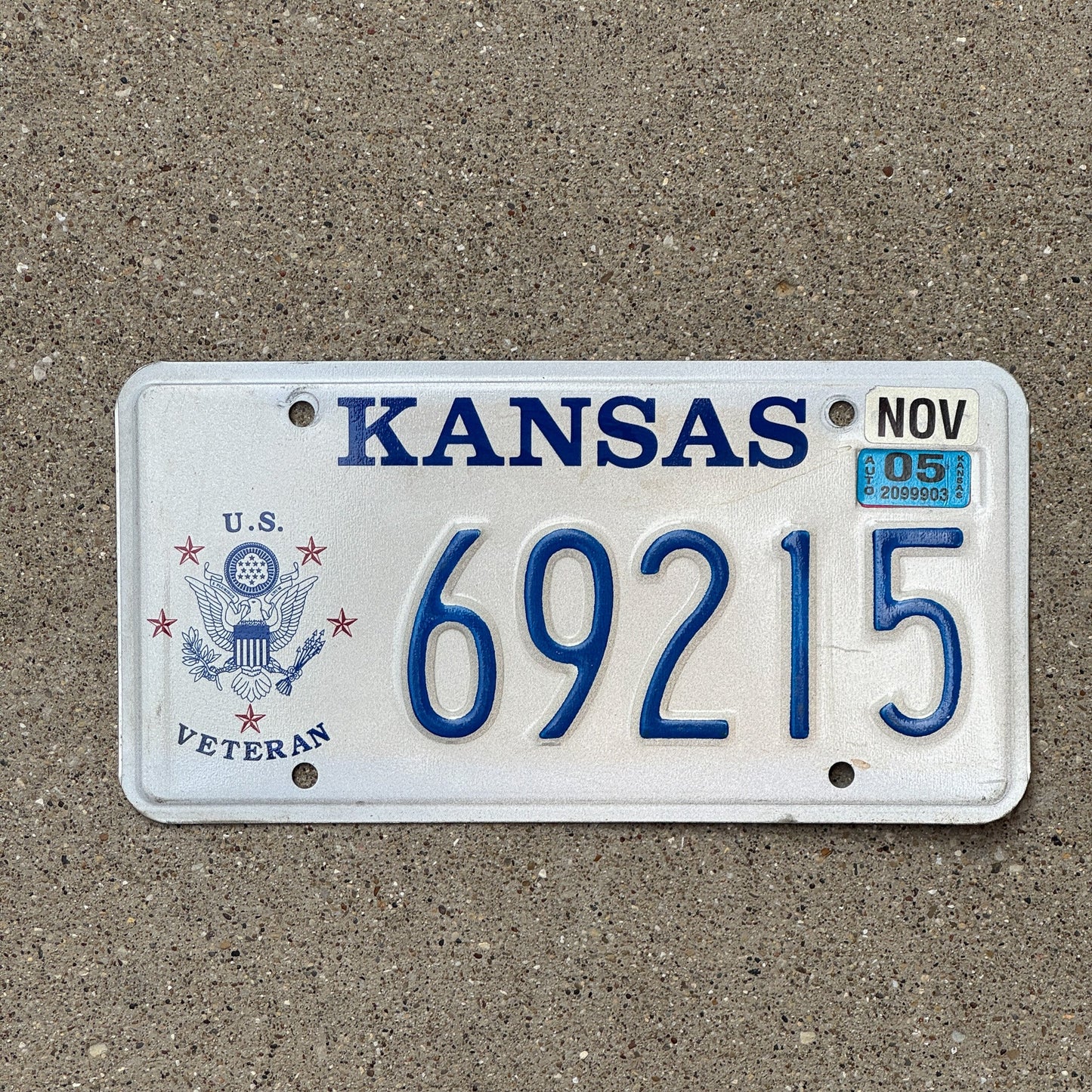 Photo of a 1998 2005 Kansas Veteran License Plate Auto Tag Garage Decor Vintage Military 69215