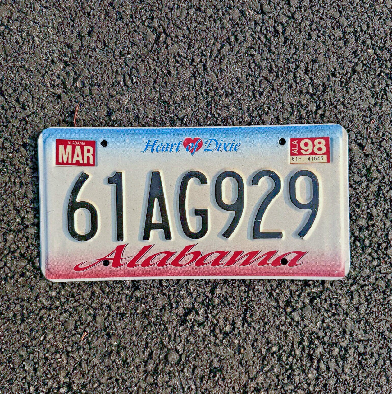 Photo of a 1998 Alabama License Plate Auto Tag Garage Decor Vintage Heart of Dixie 61 AG 929