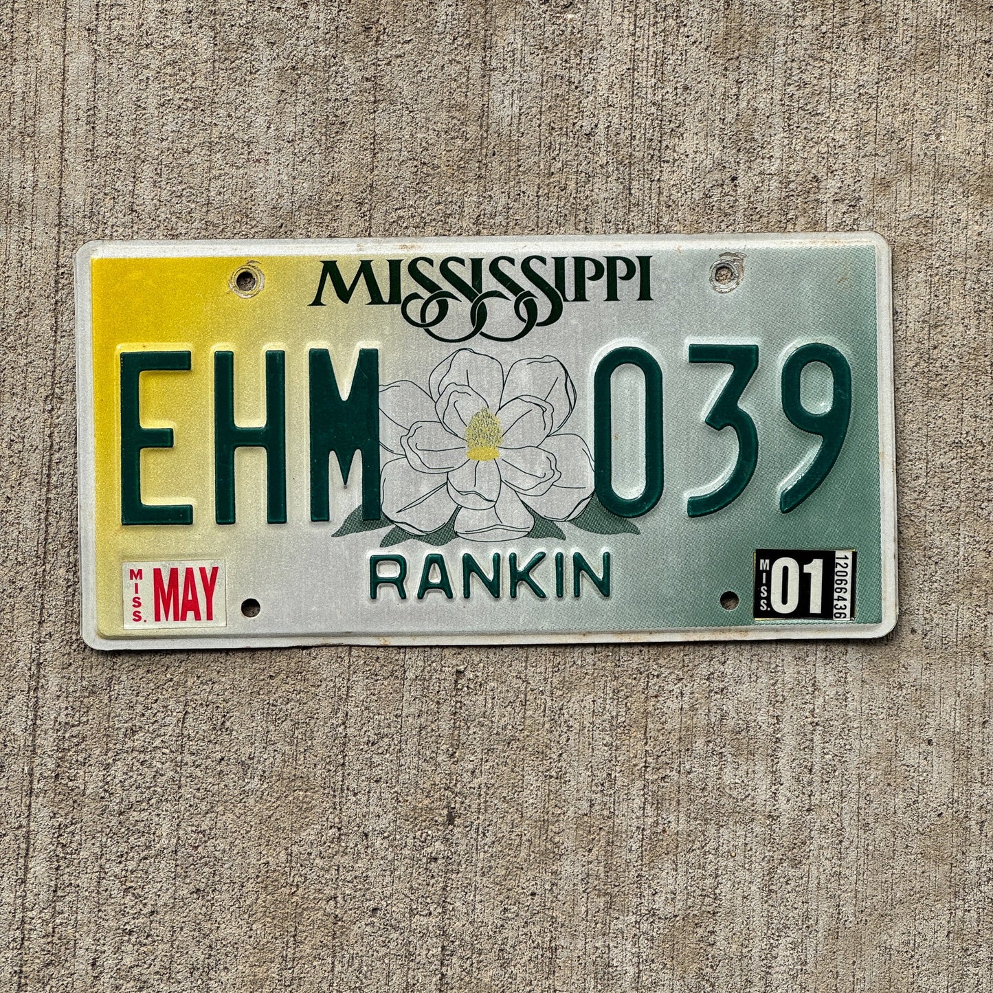 Photo of a 1998 Mississippi License Plate Auto Tag Garage Decor Vintage Rankin EHM 039